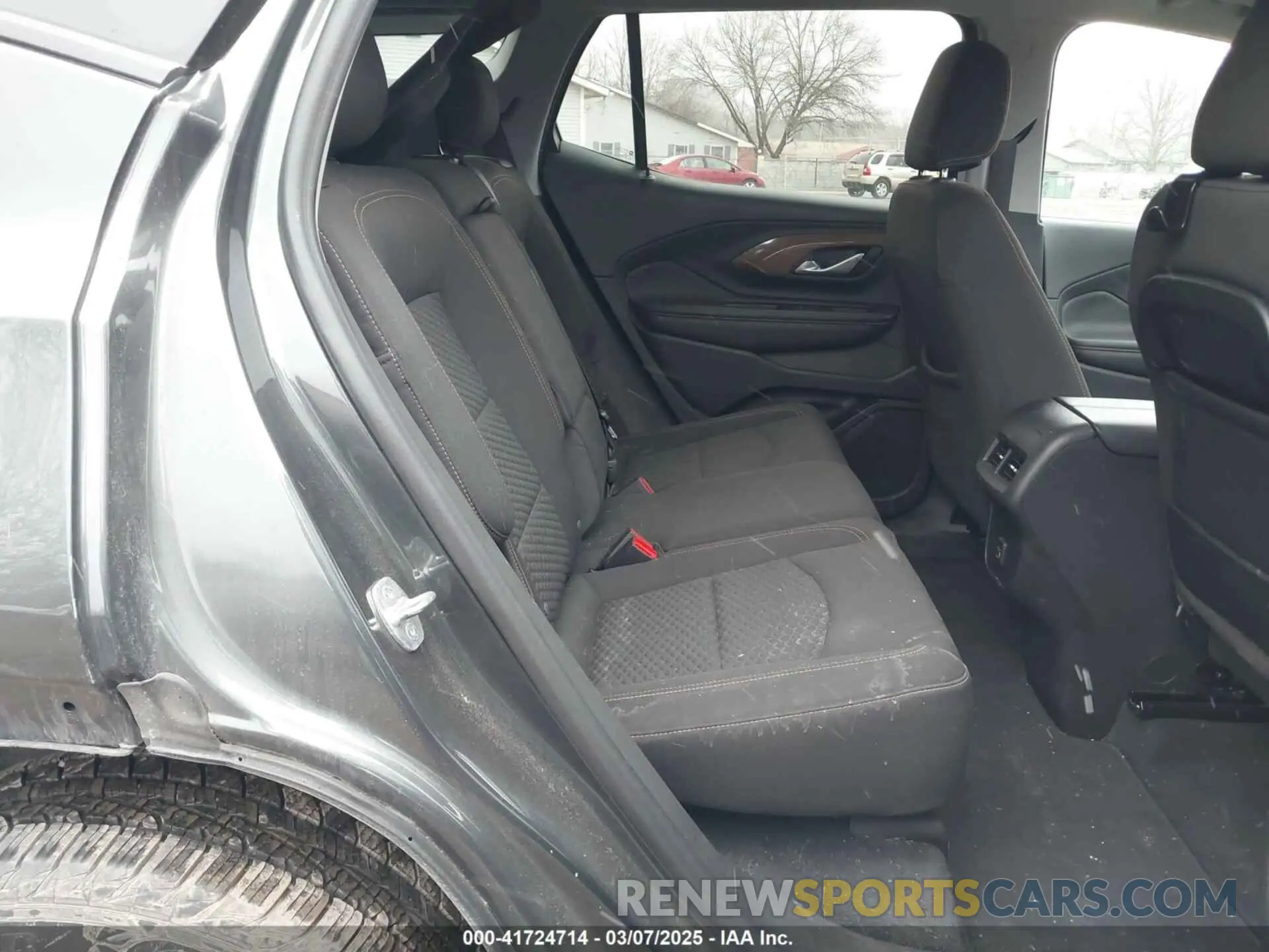 8 Фотография поврежденного автомобиля 3GKALMEV6LL194018 GMC TERRAIN 2020