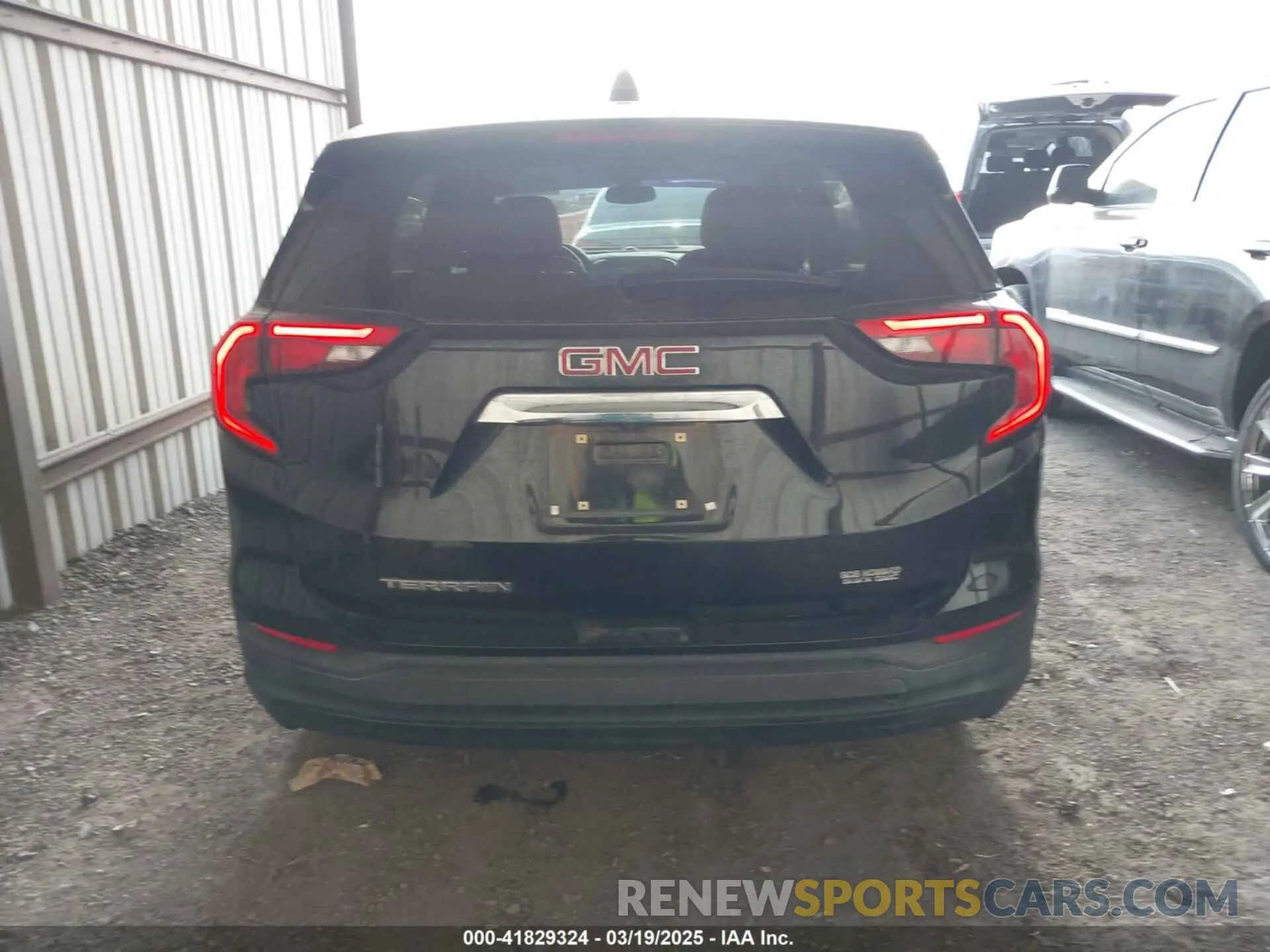16 Photograph of a damaged car 3GKALMEV6LL296032 GMC TERRAIN 2020