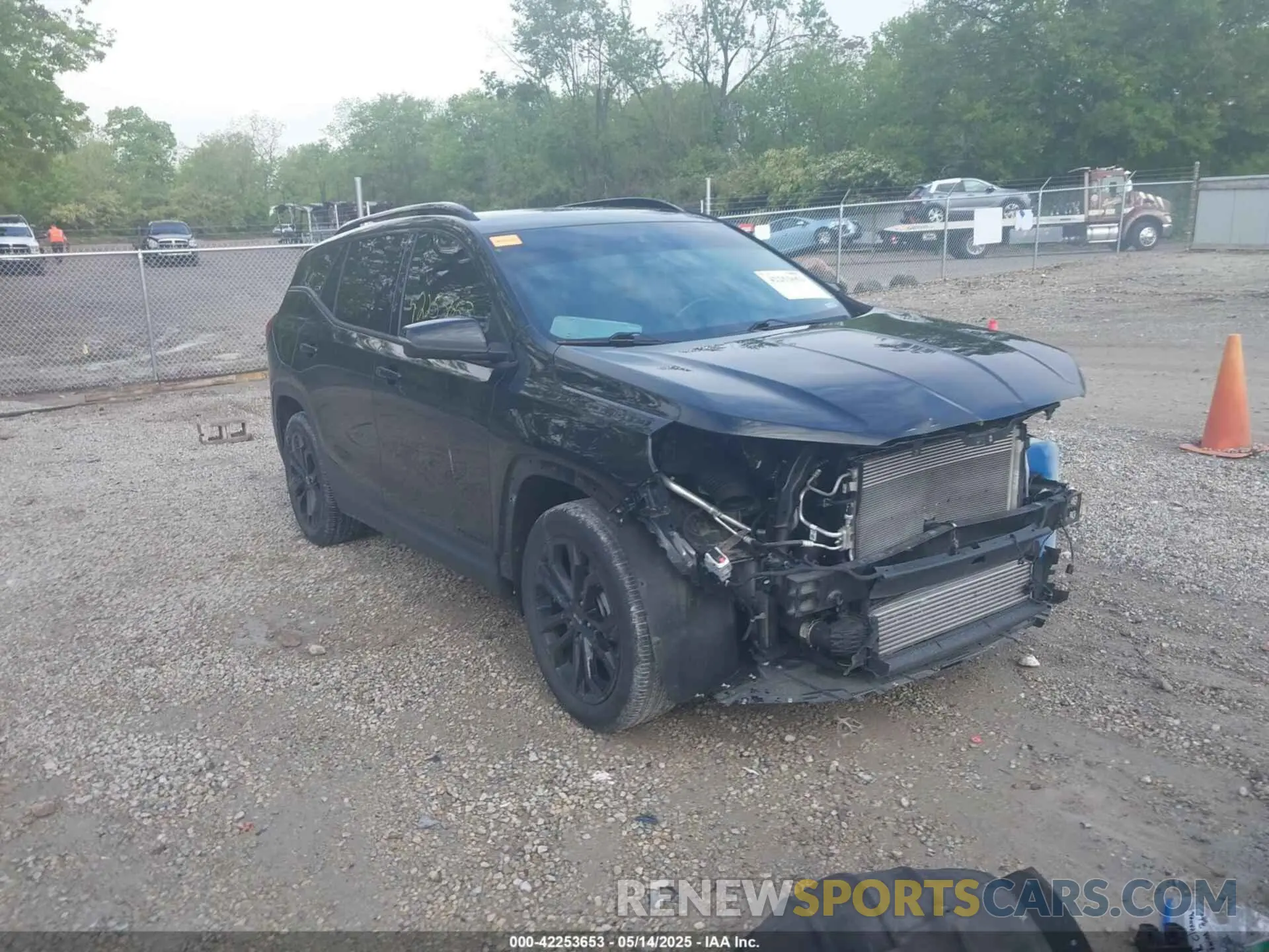 1 Photograph of a damaged car 3GKALMEV6LL309894 GMC TERRAIN 2020