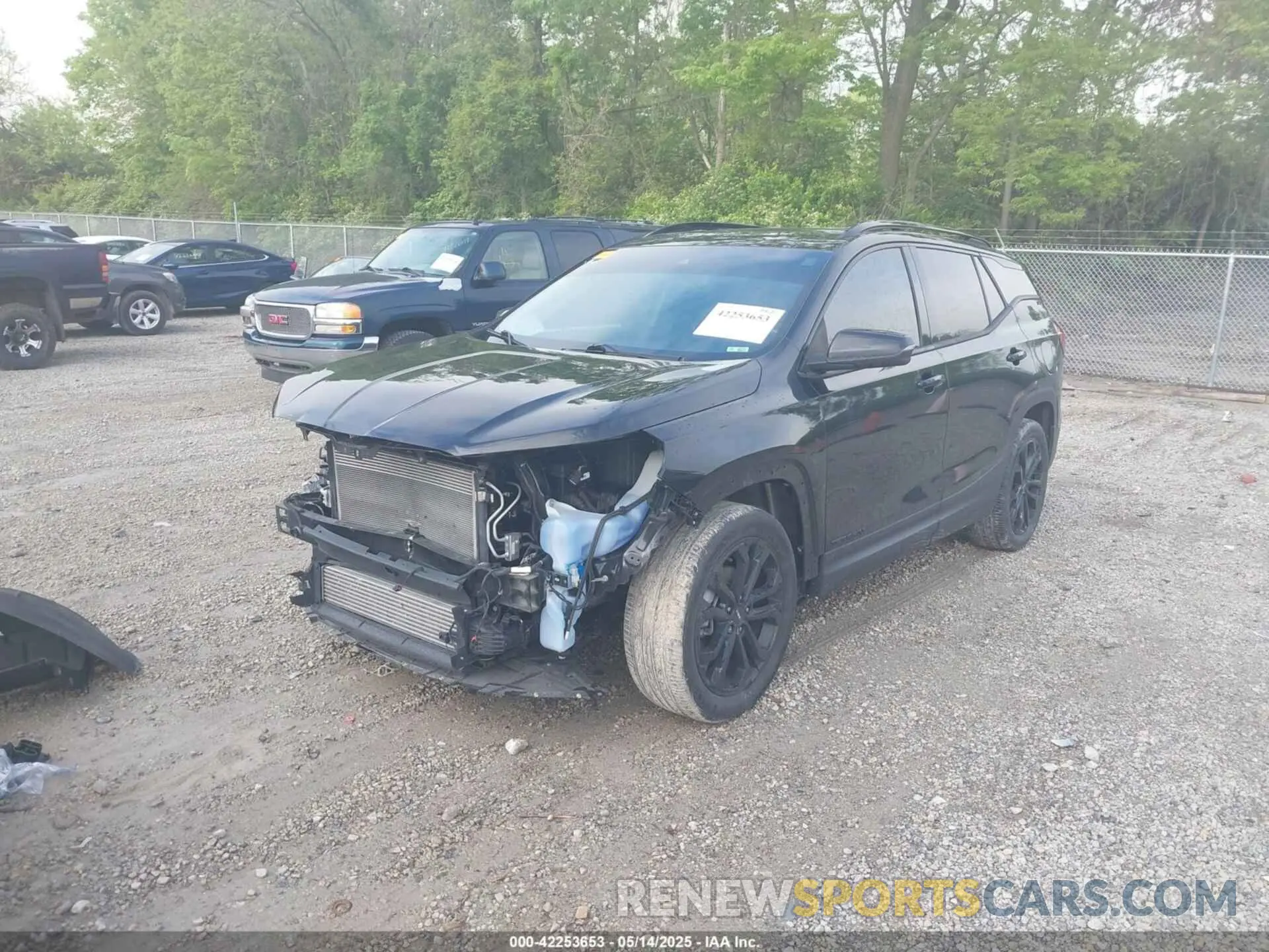 2 Photograph of a damaged car 3GKALMEV6LL309894 GMC TERRAIN 2020