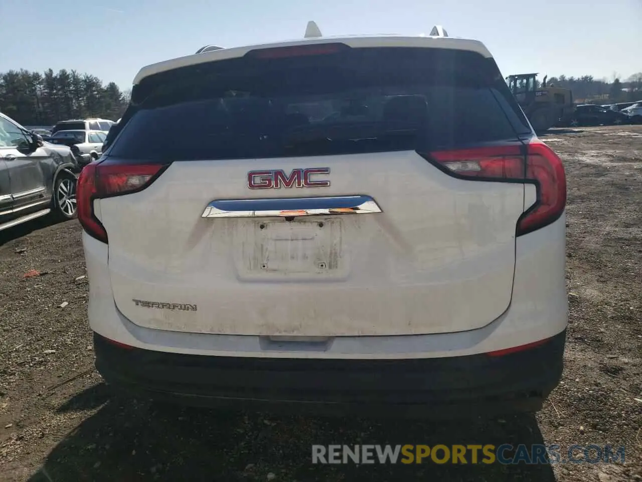 6 Photograph of a damaged car 3GKALMEV7LL116217 GMC TERRAIN 2020