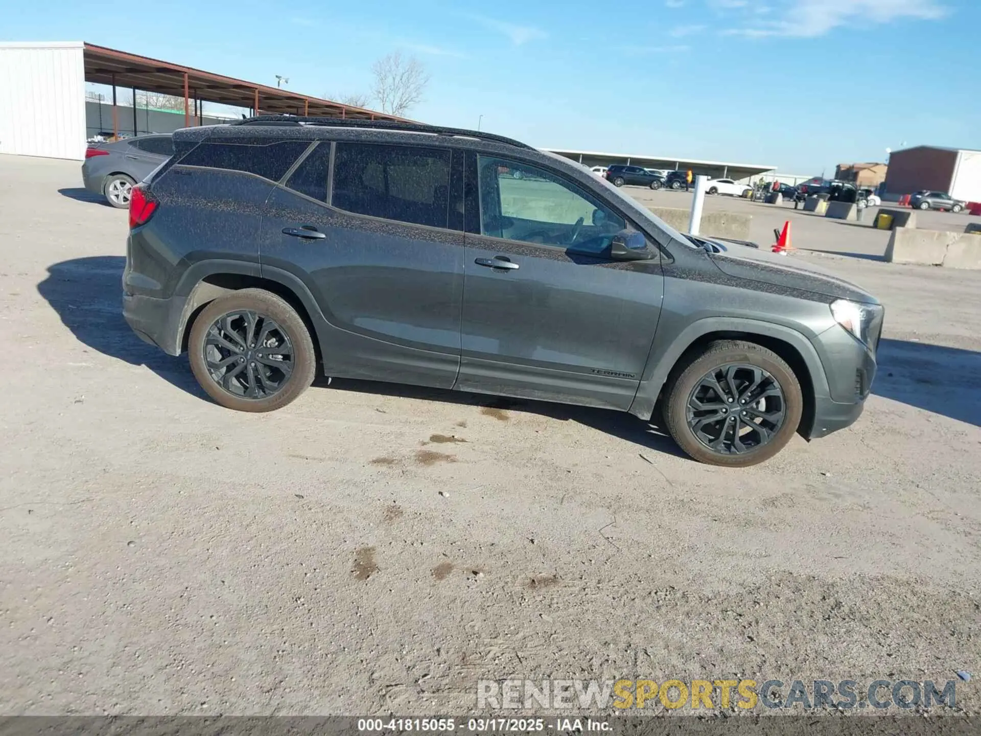 13 Photograph of a damaged car 3GKALMEV7LL142753 GMC TERRAIN 2020
