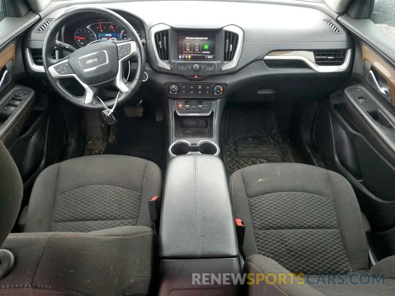 8 Photograph of a damaged car 3GKALMEV7LL180516 GMC TERRAIN 2020