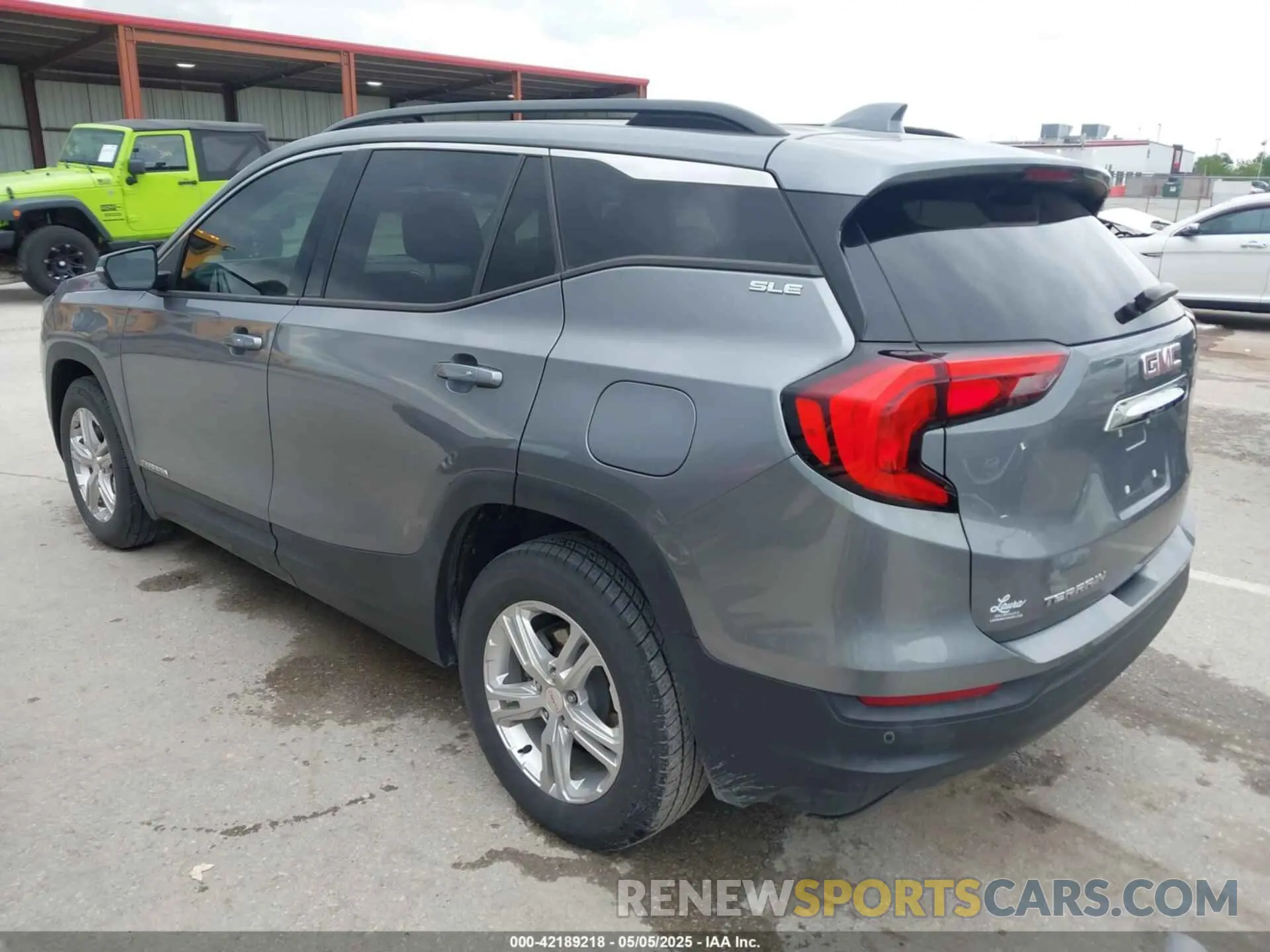 3 Photograph of a damaged car 3GKALMEV7LL212901 GMC TERRAIN 2020
