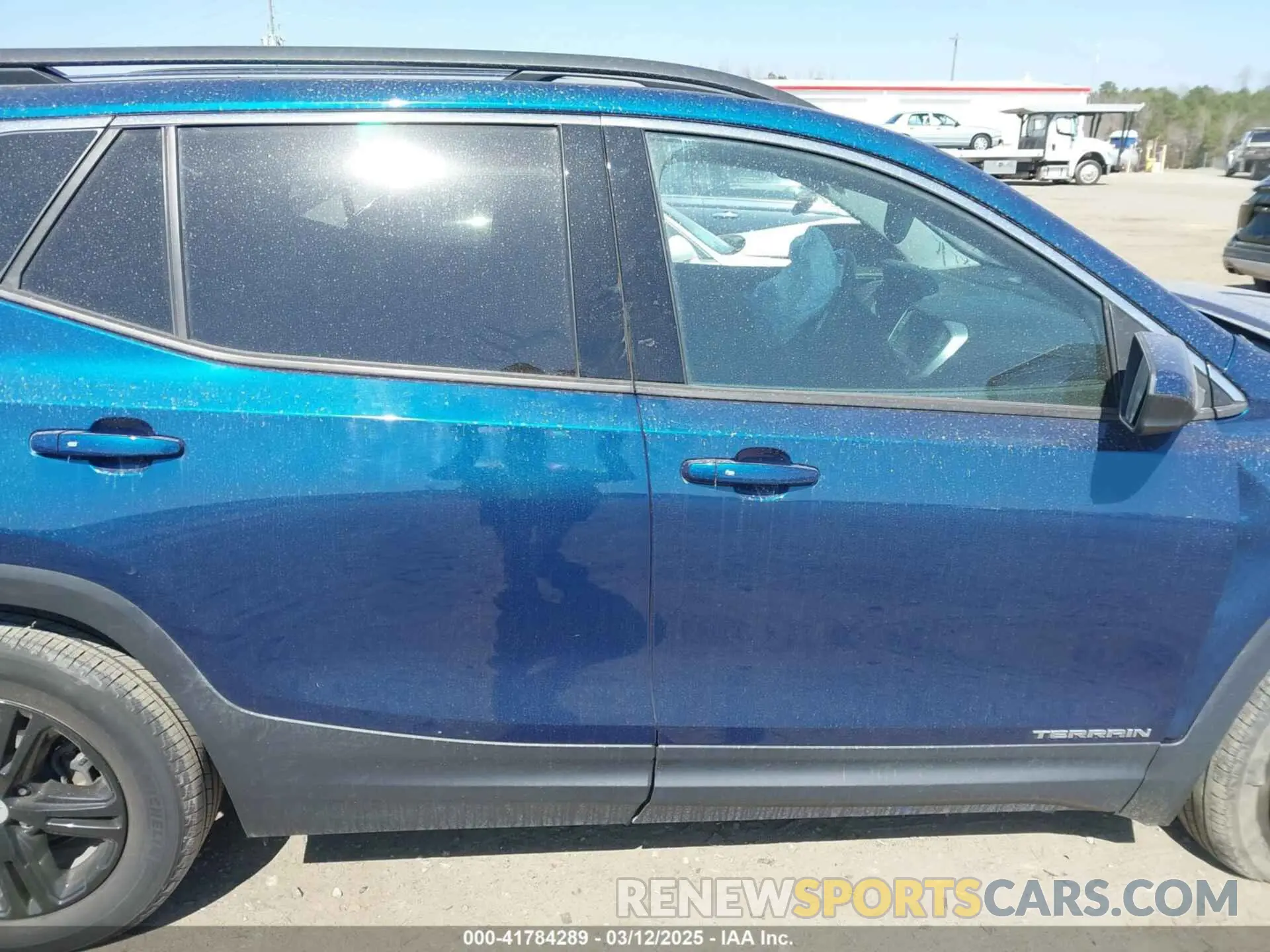 13 Photograph of a damaged car 3GKALMEV7LL306955 GMC TERRAIN 2020