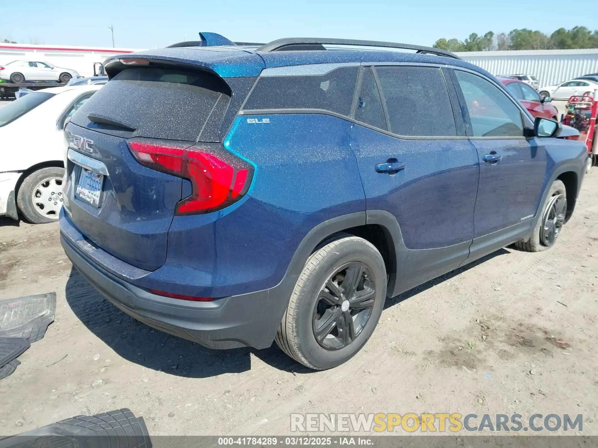 4 Photograph of a damaged car 3GKALMEV7LL306955 GMC TERRAIN 2020
