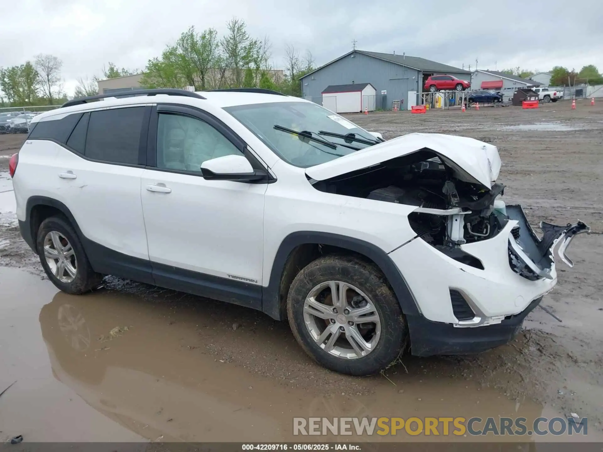 12 Photograph of a damaged car 3GKALMEV8LL178936 GMC TERRAIN 2020