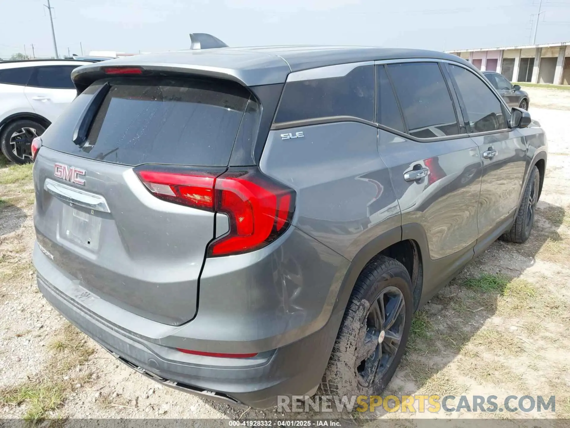 4 Photograph of a damaged car 3GKALMEV9LL154922 GMC TERRAIN 2020