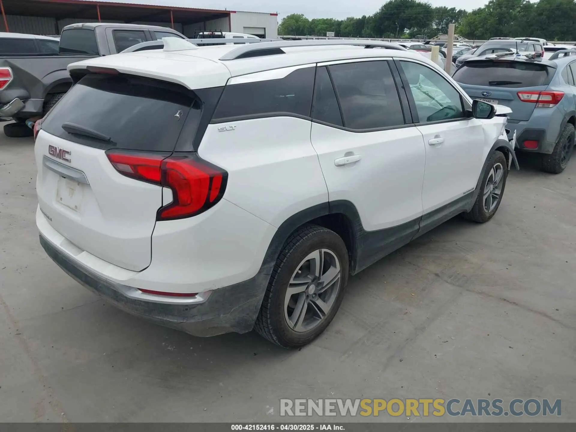 4 Фотография поврежденного автомобиля 3GKALPEV1LL312607 GMC TERRAIN 2020