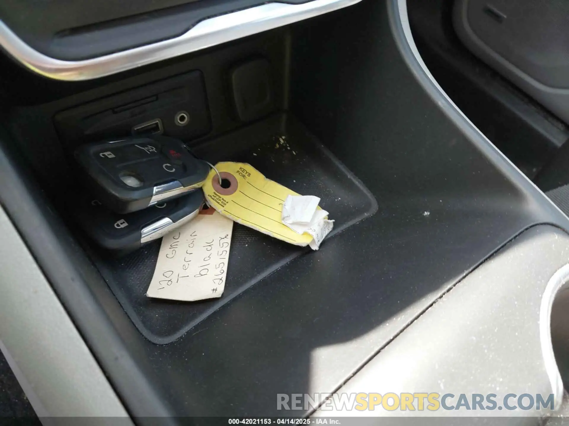 11 Photograph of a damaged car 3GKALPEV4LL145806 GMC TERRAIN 2020