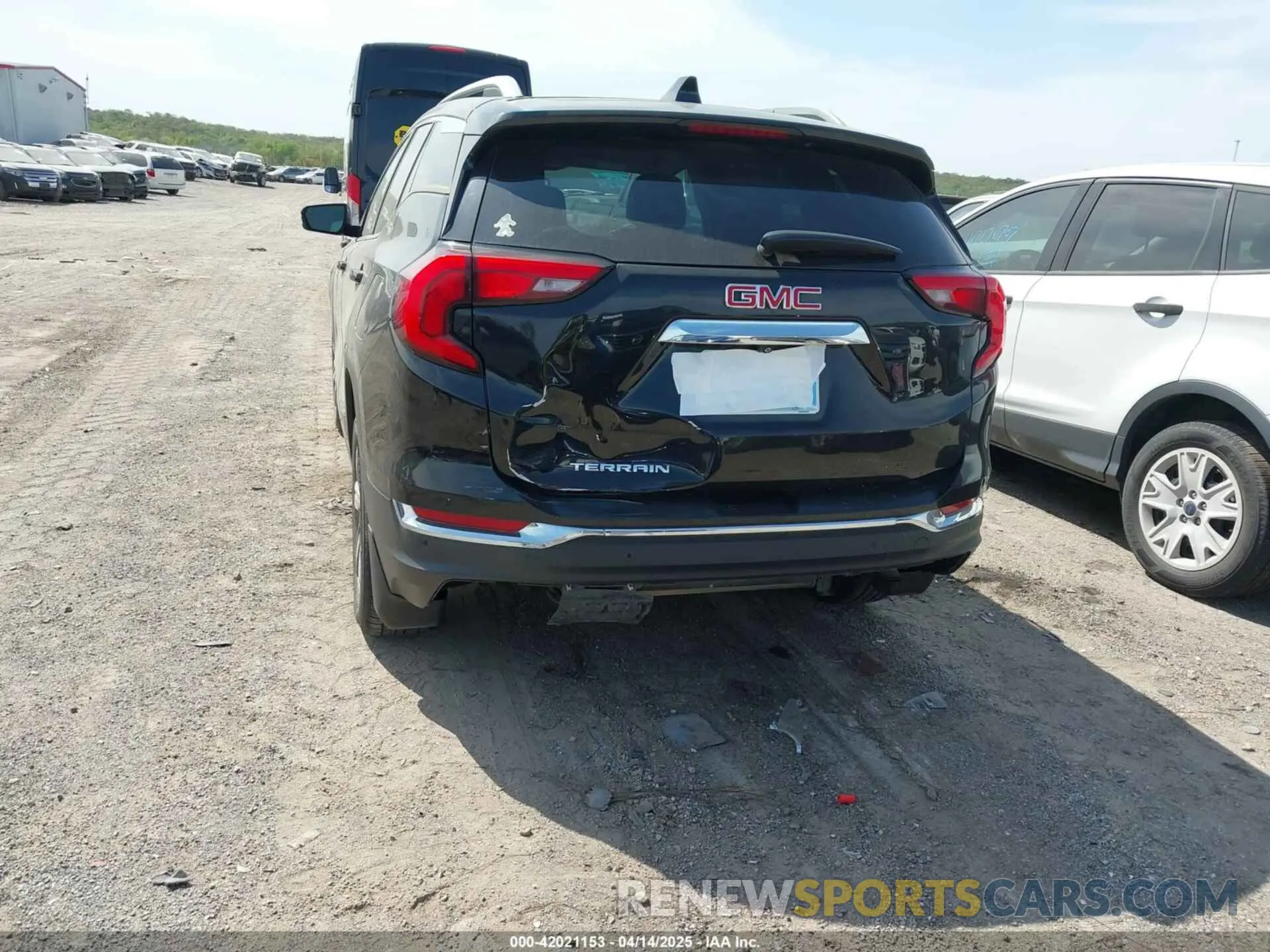 3 Photograph of a damaged car 3GKALPEV4LL145806 GMC TERRAIN 2020