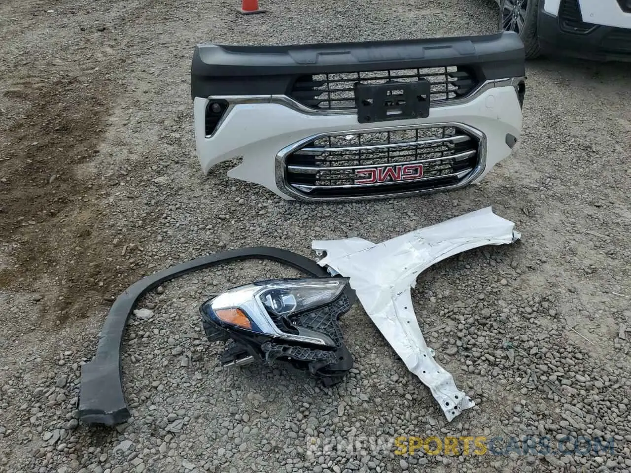 13 Фотография поврежденного автомобиля 3GKALPEV4LL308244 GMC TERRAIN 2020