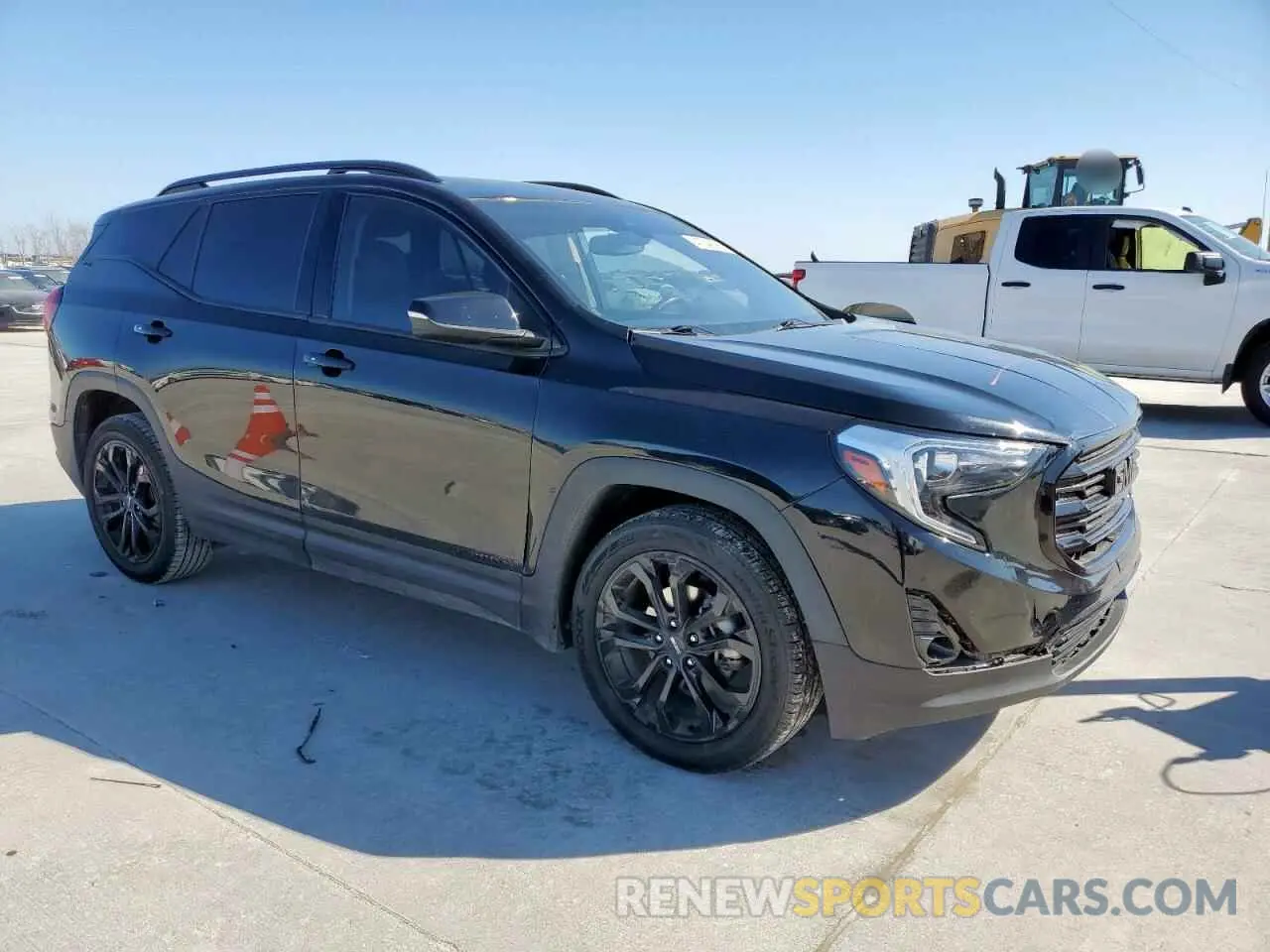 4 Photograph of a damaged car 3GKALPEV5LL115486 GMC TERRAIN 2020