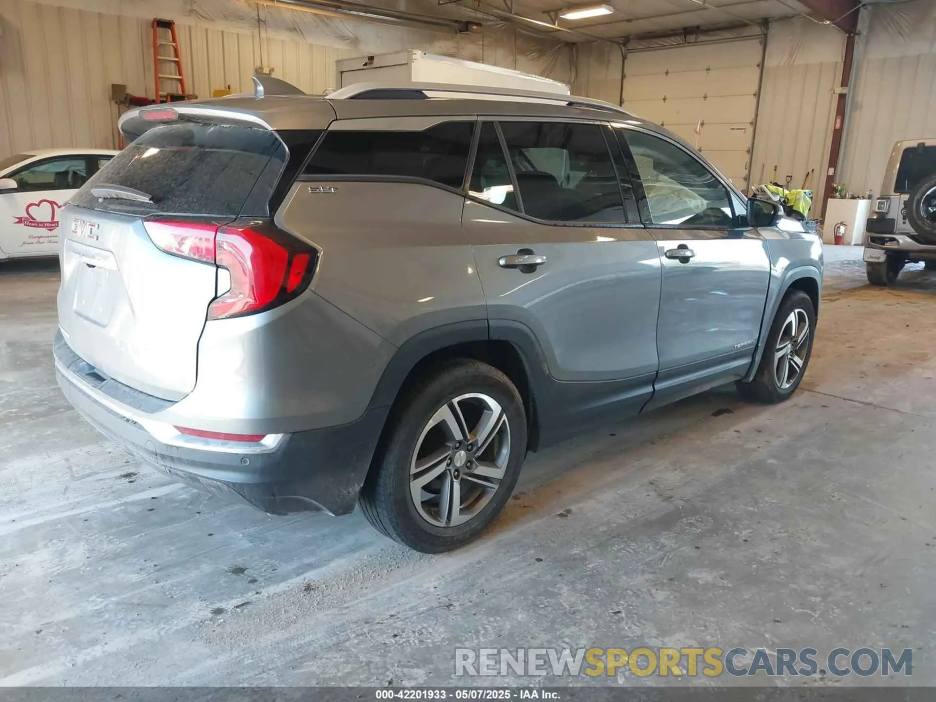 4 Фотография поврежденного автомобиля 3GKALPEV5LL167524 GMC TERRAIN 2020