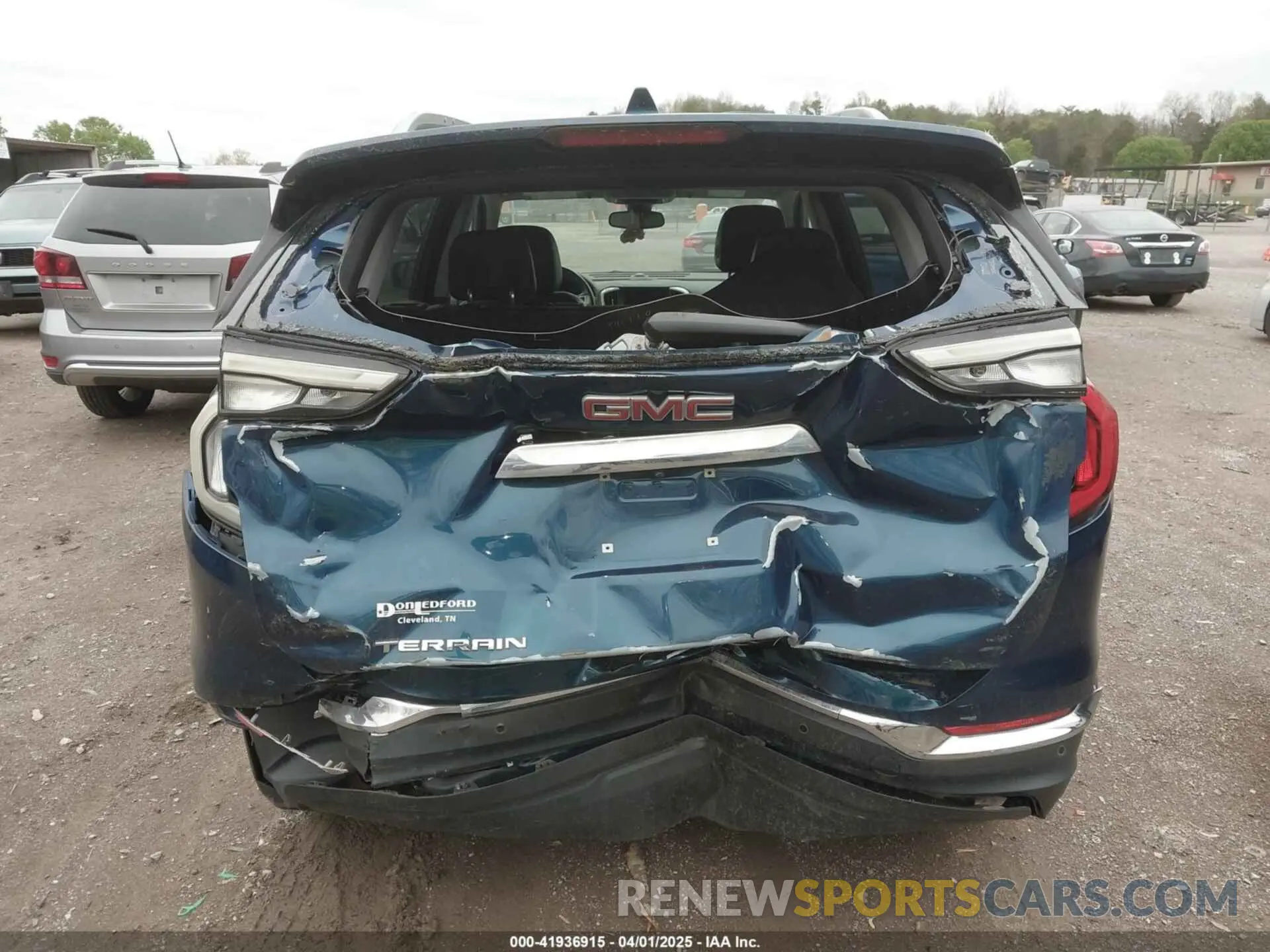 6 Photograph of a damaged car 3GKALPEV6LL148836 GMC TERRAIN 2020
