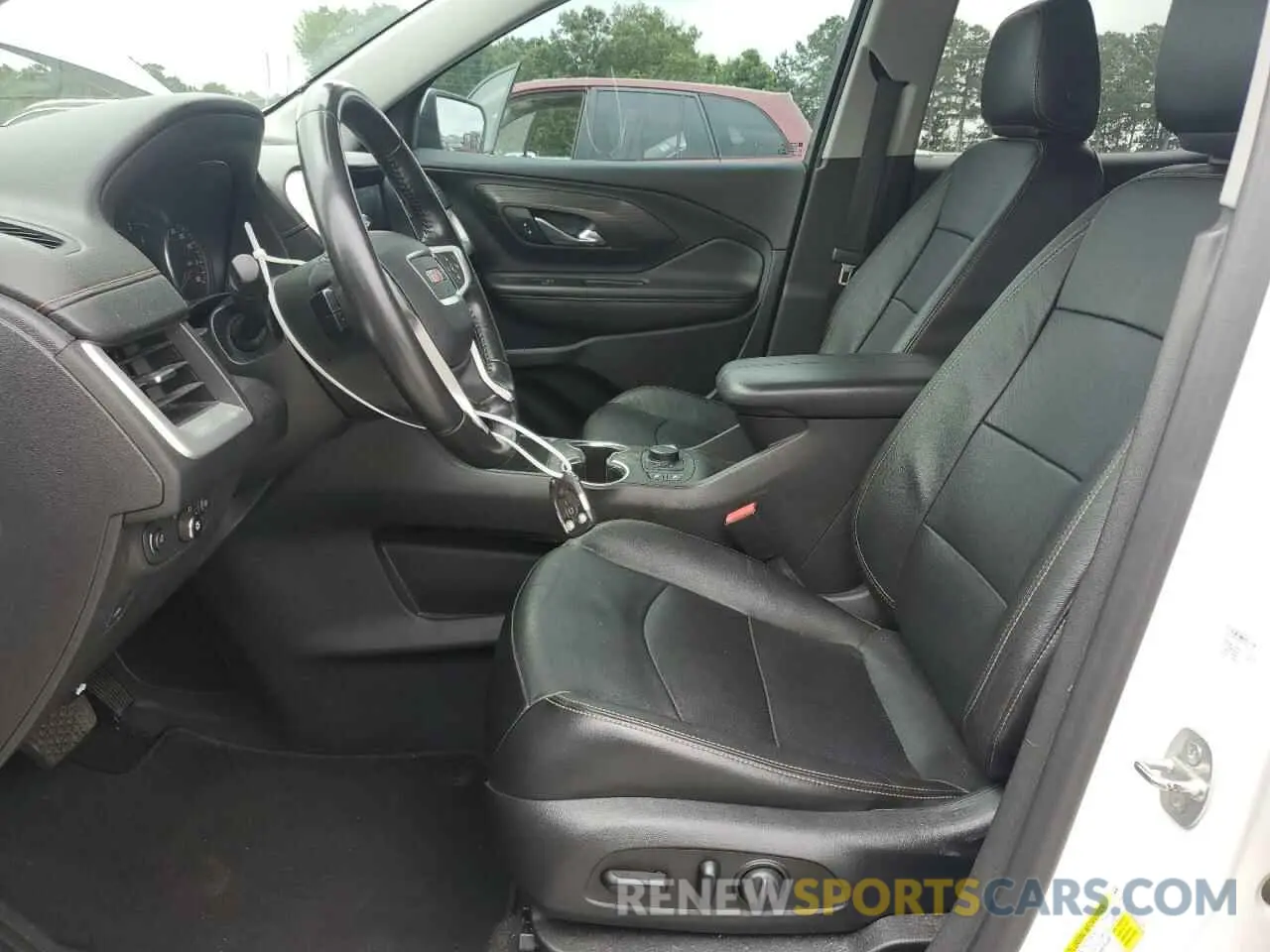 7 Photograph of a damaged car 3GKALPEV6LL261699 GMC TERRAIN 2020