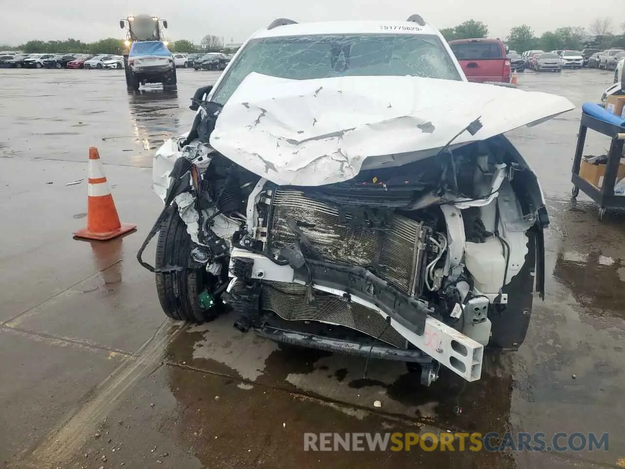 5 Photograph of a damaged car 3GKALPEV6LL341276 GMC TERRAIN 2020