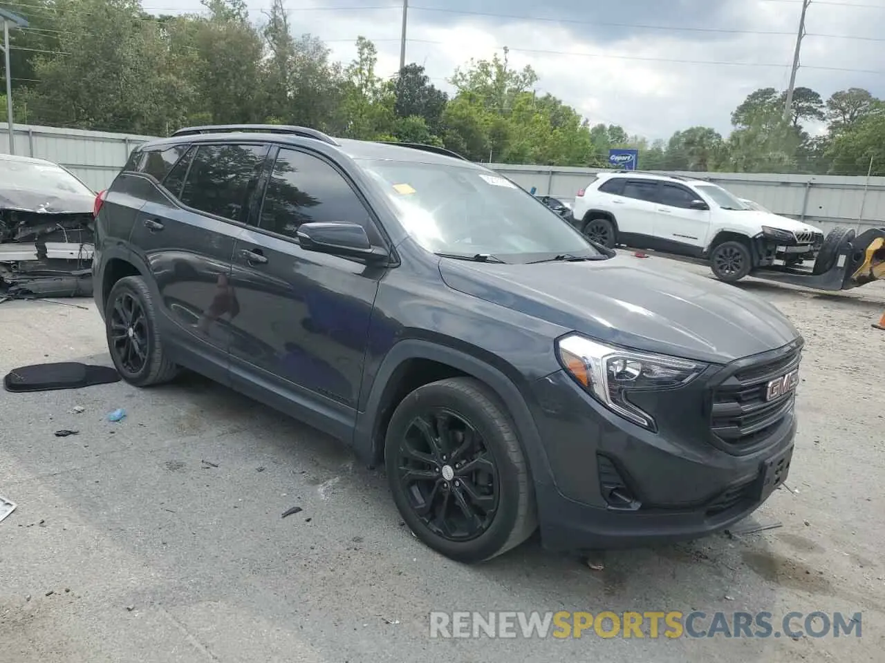 4 Photograph of a damaged car 3GKALPEVXLL125611 GMC TERRAIN 2020