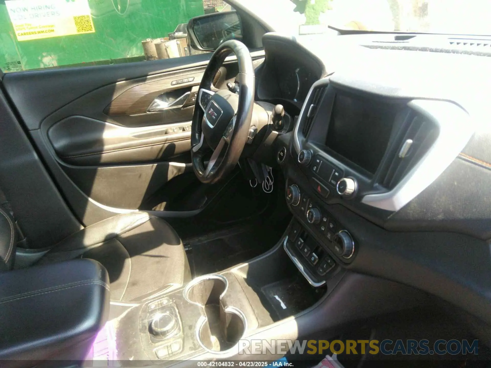 5 Photograph of a damaged car 3GKALPEVXLL146250 GMC TERRAIN 2020