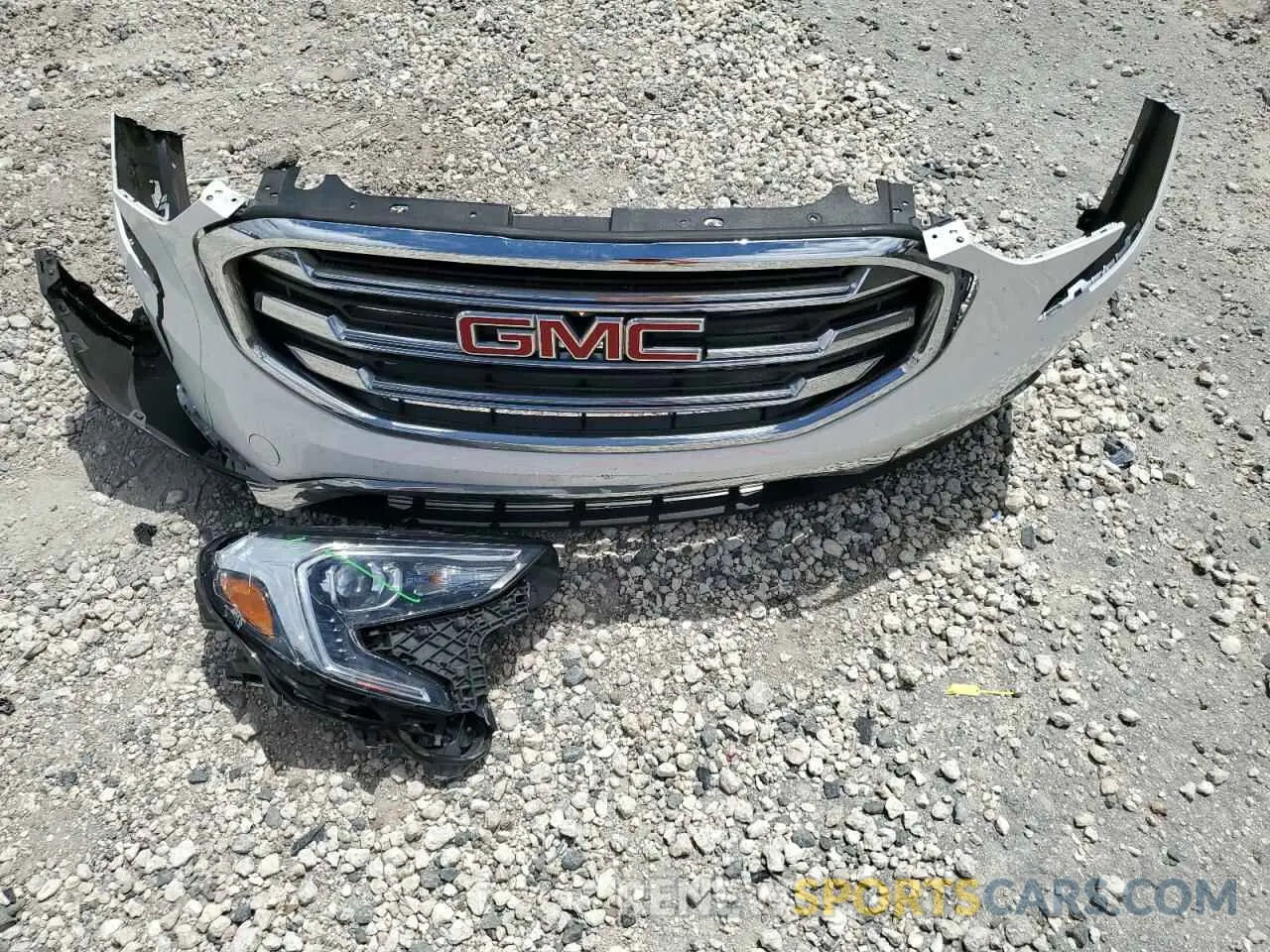 12 Photograph of a damaged car 3GKALPEVXLL167311 GMC TERRAIN 2020