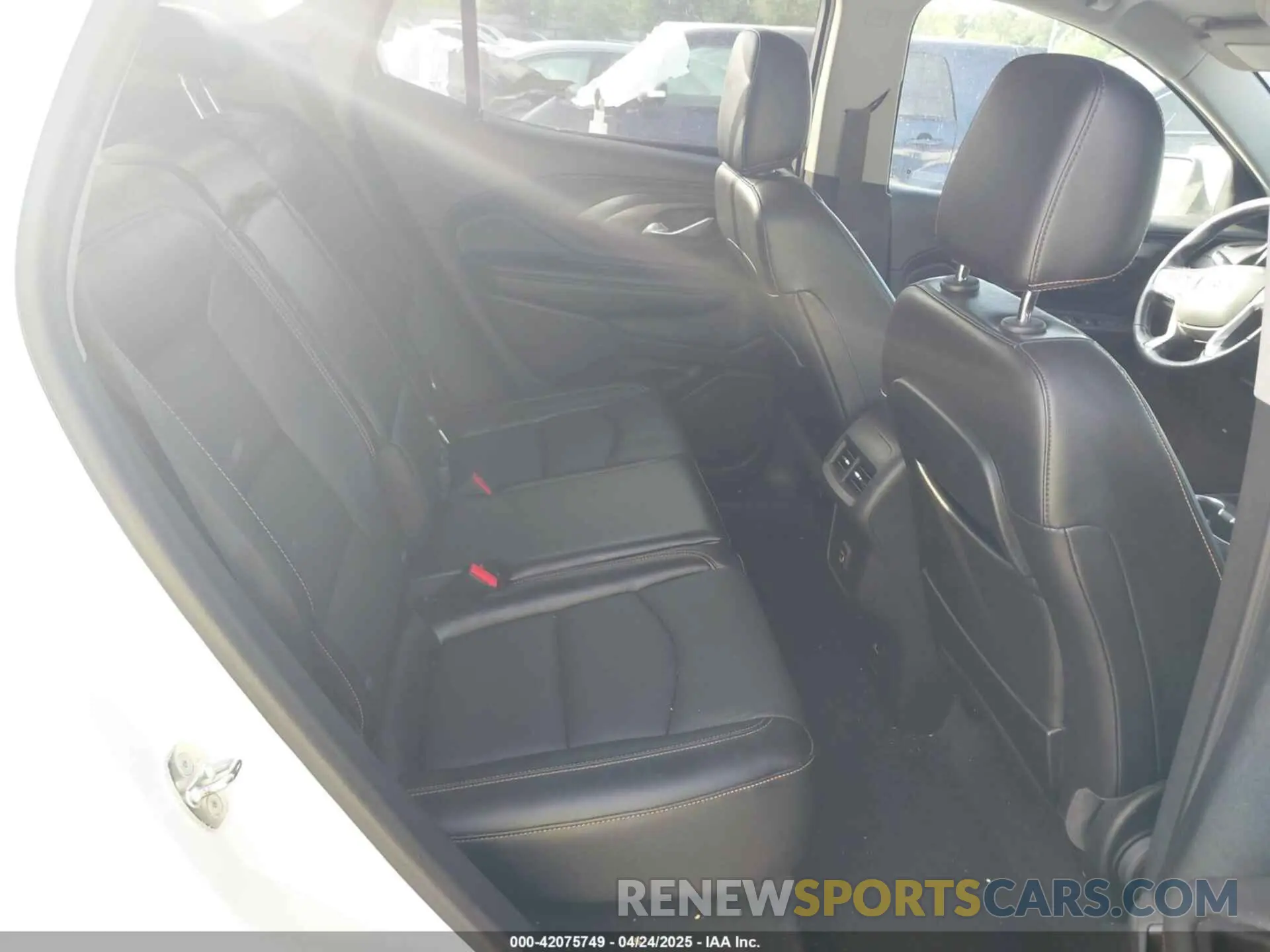 8 Photograph of a damaged car 3GKALPEX4LL183425 GMC TERRAIN 2020