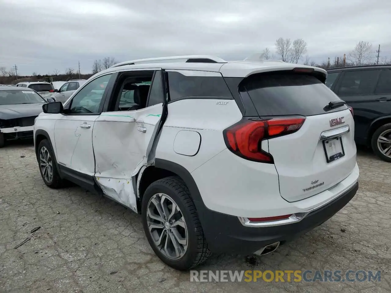 2 Photograph of a damaged car 3GKALPEX6LL313107 GMC TERRAIN 2020