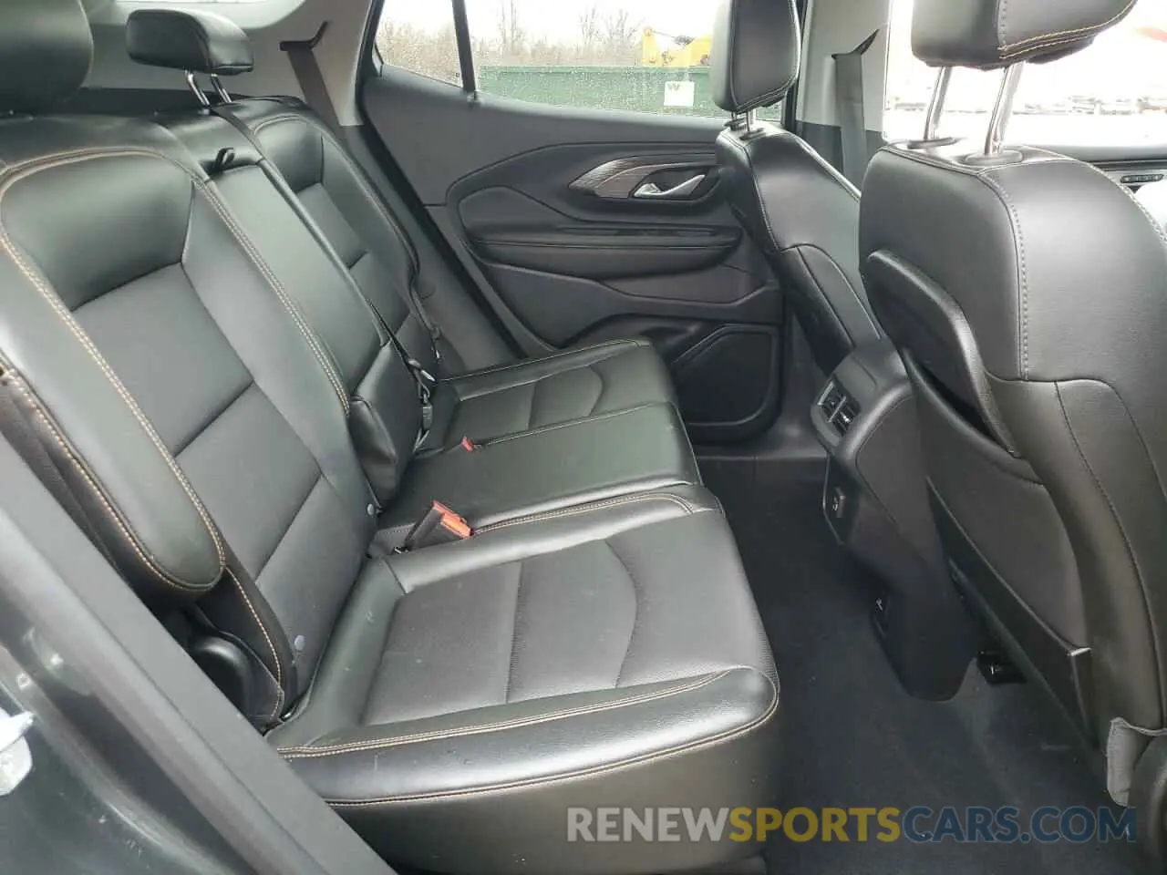 11 Photograph of a damaged car 3GKALPEX8LL162156 GMC TERRAIN 2020