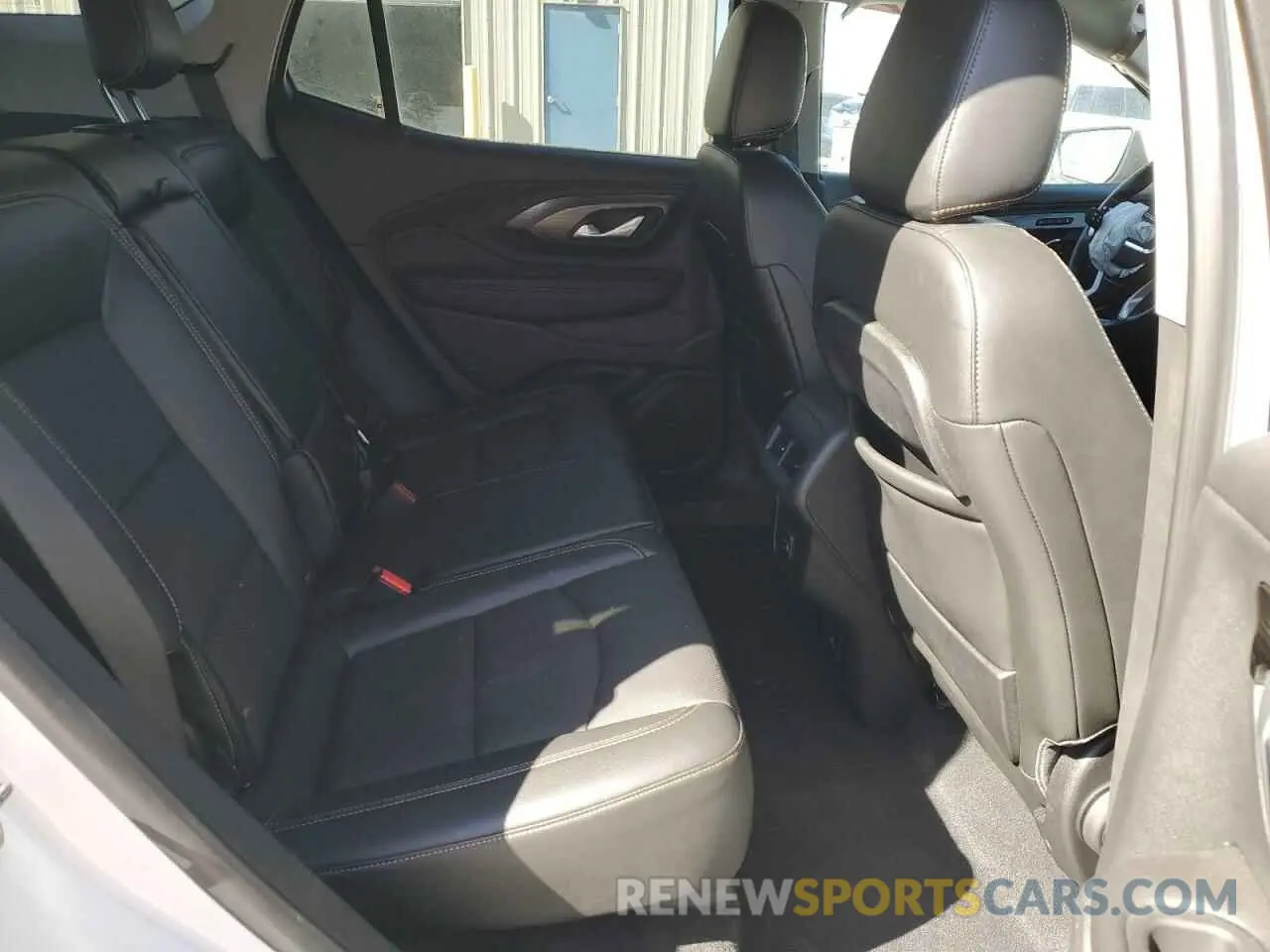 10 Фотография поврежденного автомобиля 3GKALPEXXLL117879 GMC TERRAIN 2020