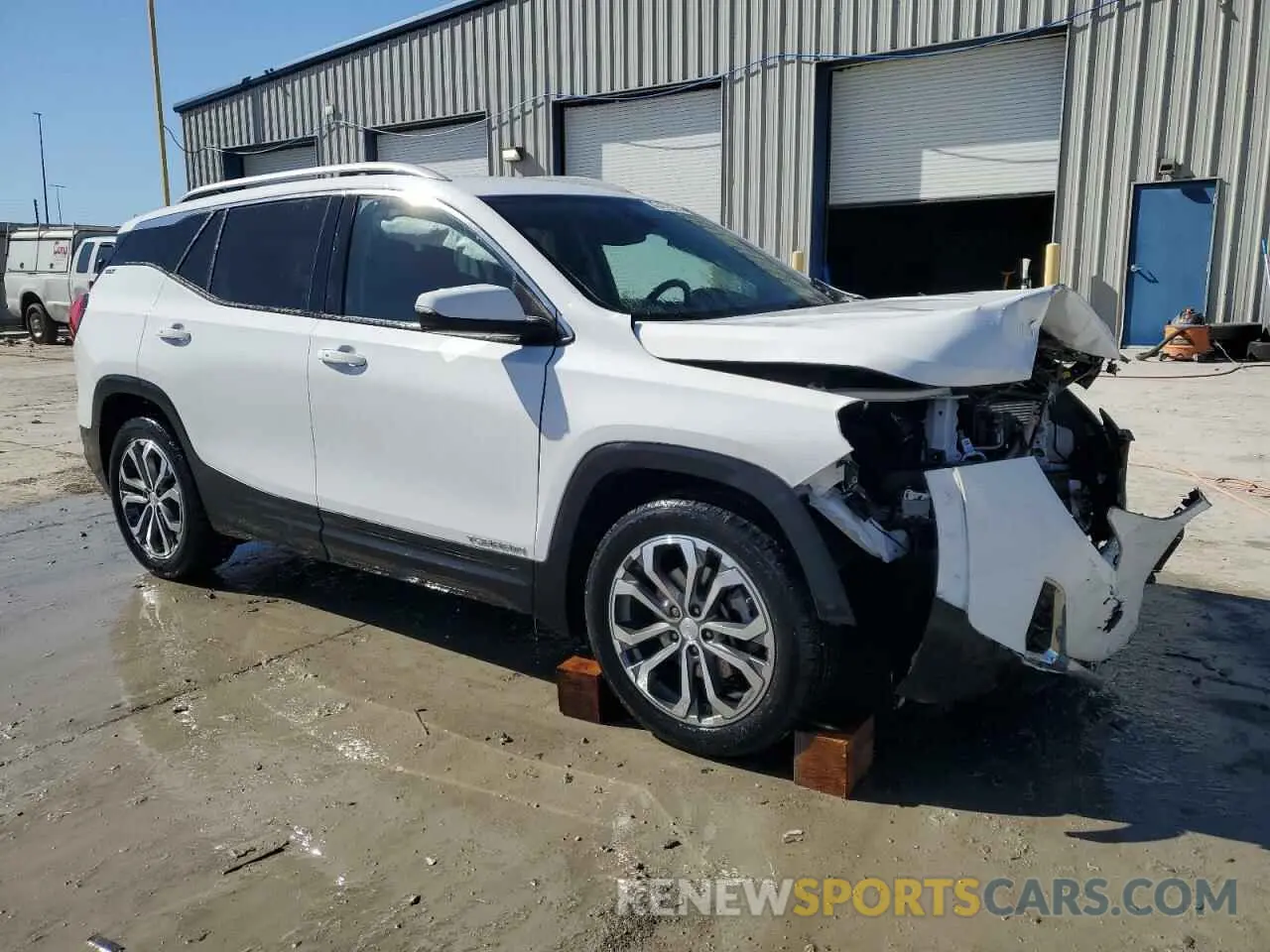 4 Фотография поврежденного автомобиля 3GKALPEXXLL117879 GMC TERRAIN 2020