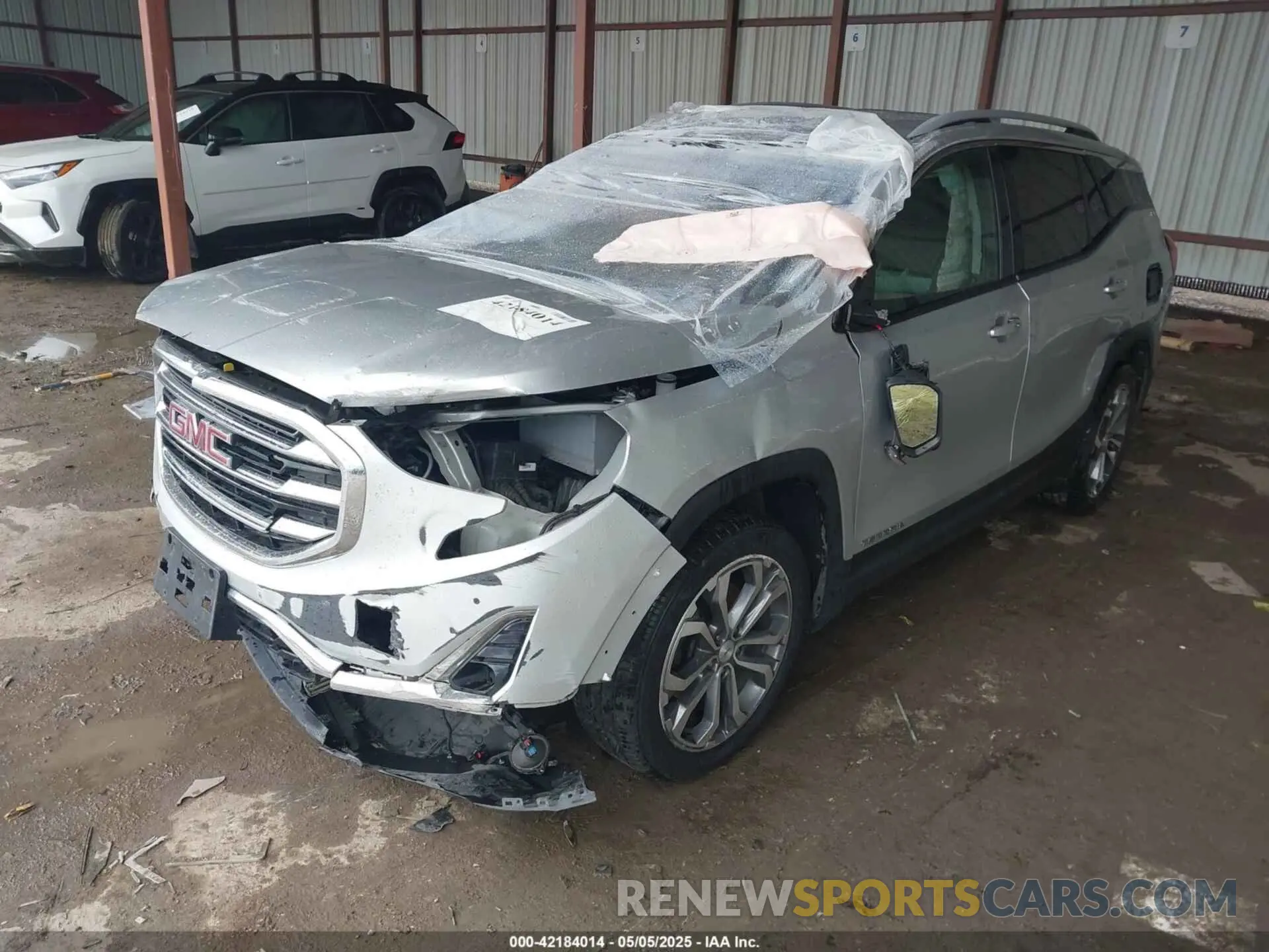 6 Photograph of a damaged car 3GKALPEXXLL245121 GMC TERRAIN 2020