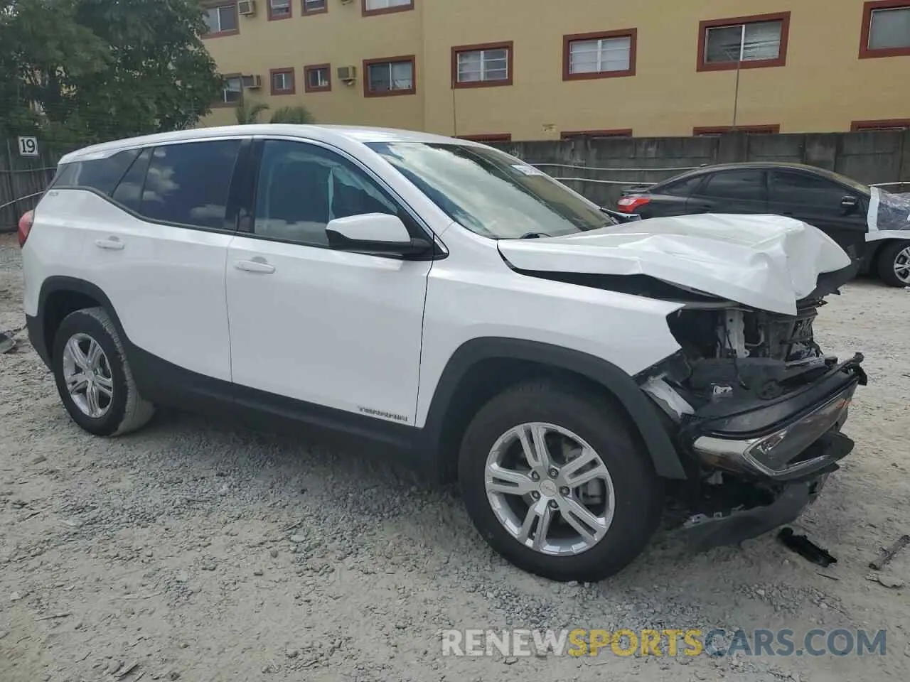 4 Photograph of a damaged car 3GKALTEV0LL277020 GMC TERRAIN 2020