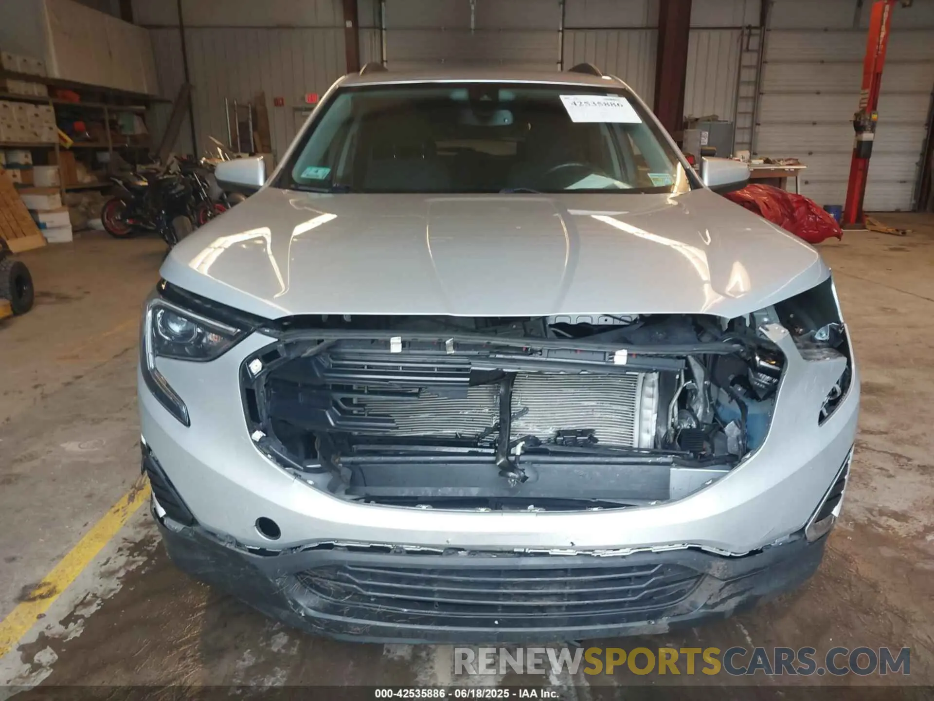 12 Photograph of a damaged car 3GKALTEV1LL315077 GMC TERRAIN 2020