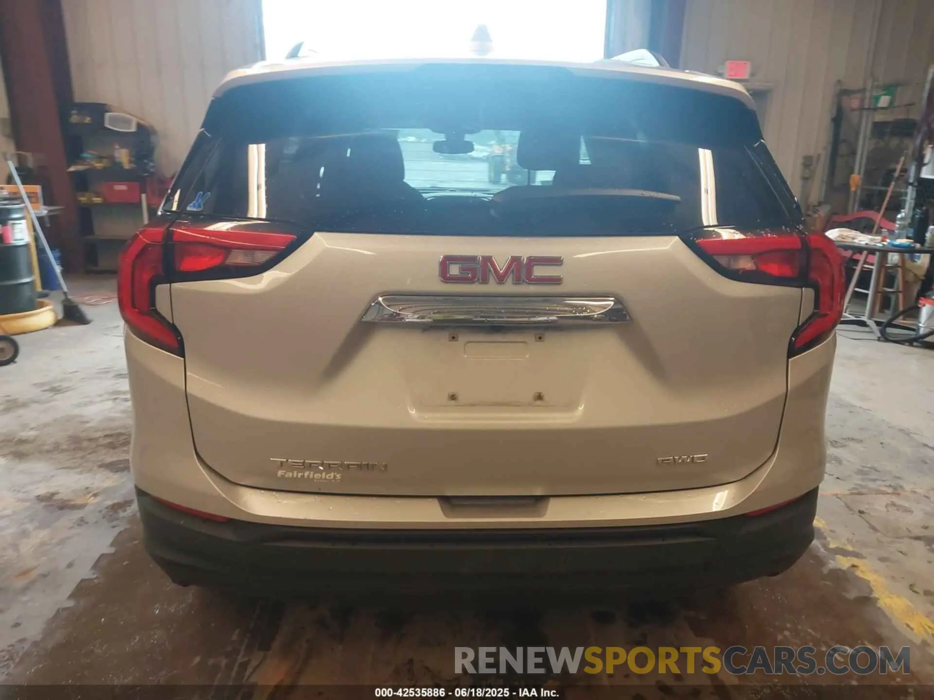 16 Photograph of a damaged car 3GKALTEV1LL315077 GMC TERRAIN 2020