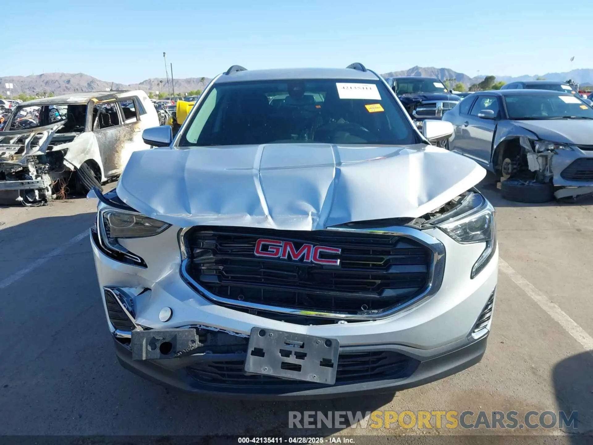 12 Photograph of a damaged car 3GKALTEV2LL136210 GMC TERRAIN 2020