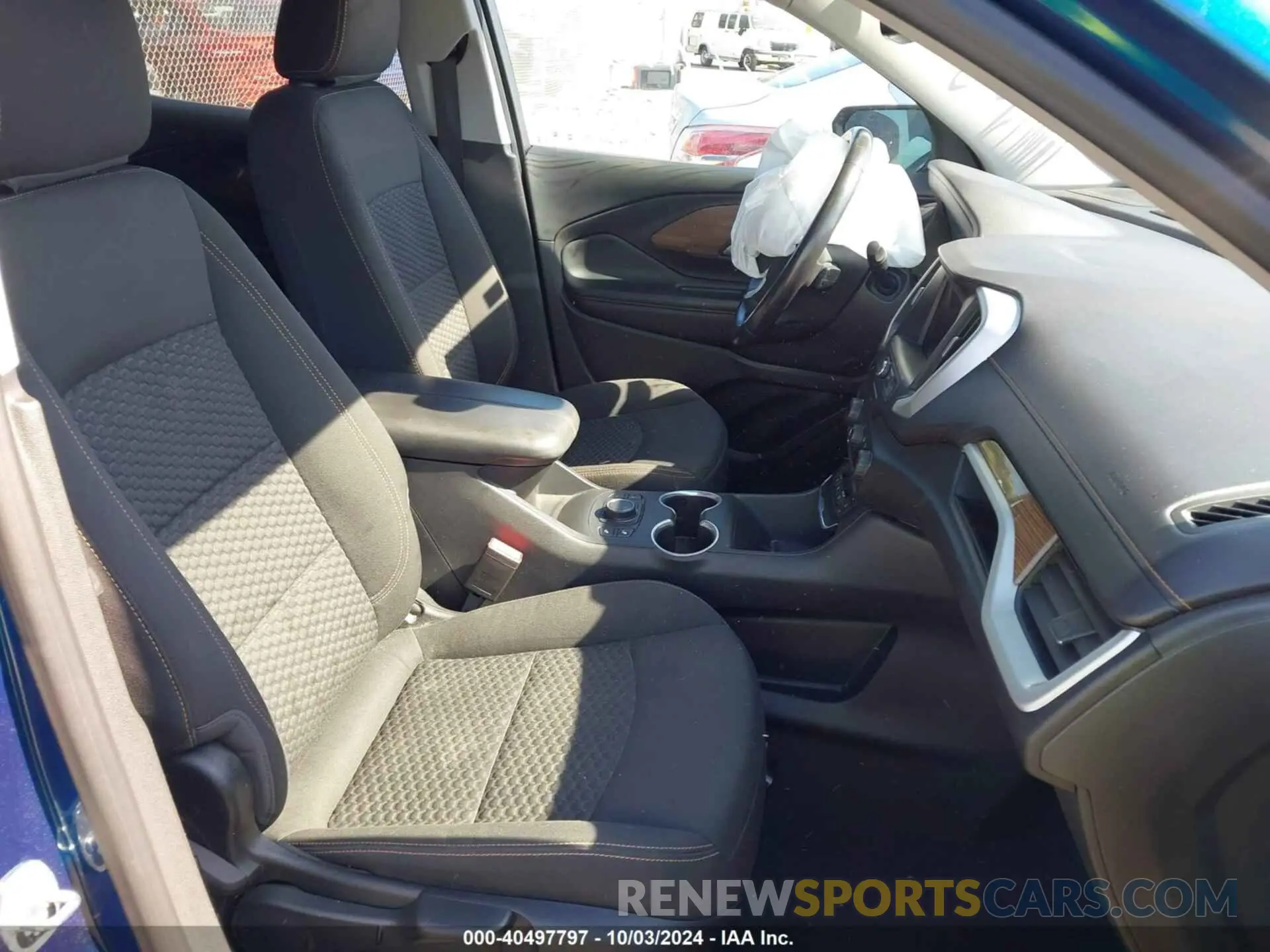5 Photograph of a damaged car 3GKALTEV3LL192964 GMC TERRAIN 2020