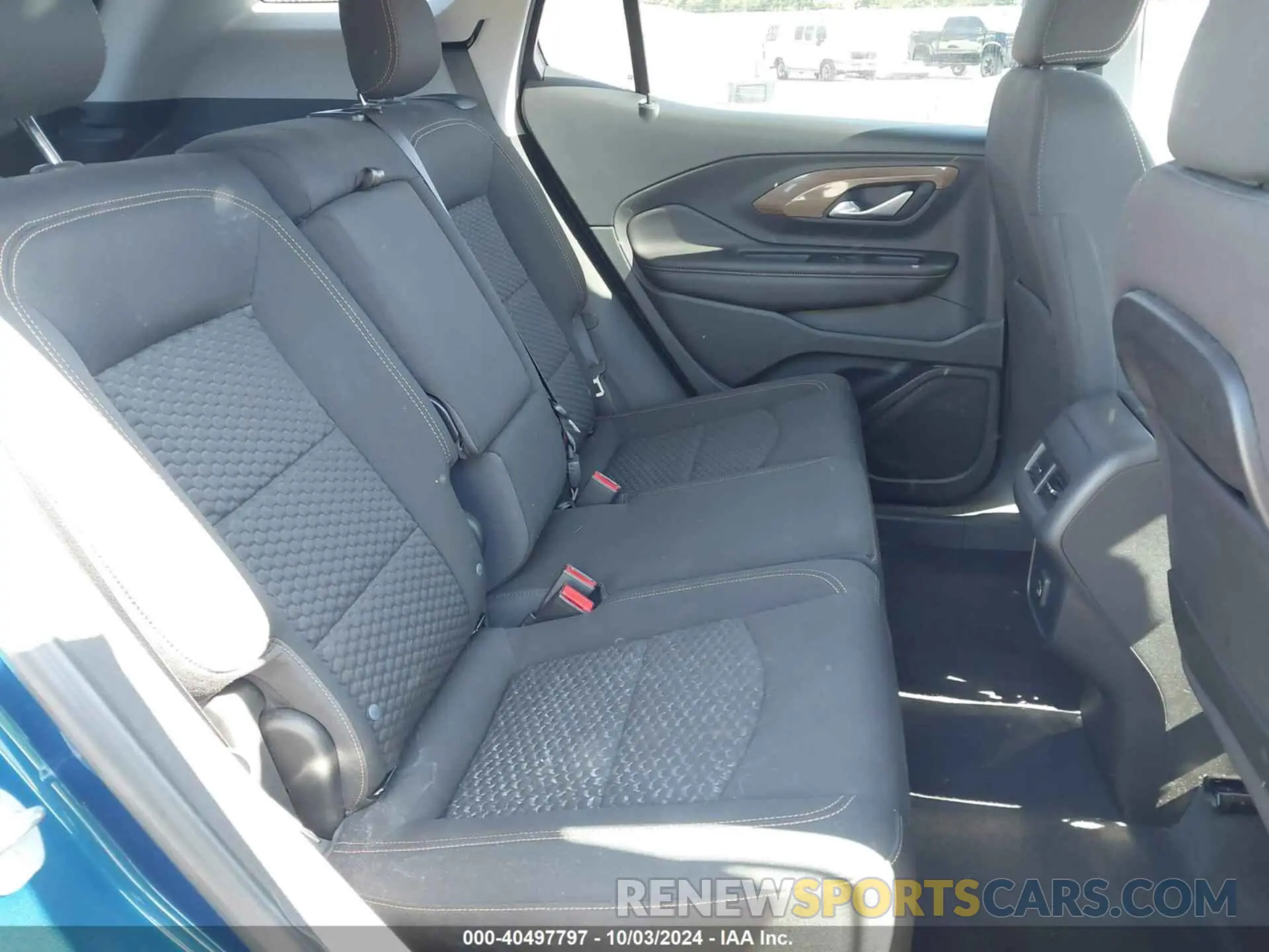 8 Photograph of a damaged car 3GKALTEV3LL192964 GMC TERRAIN 2020