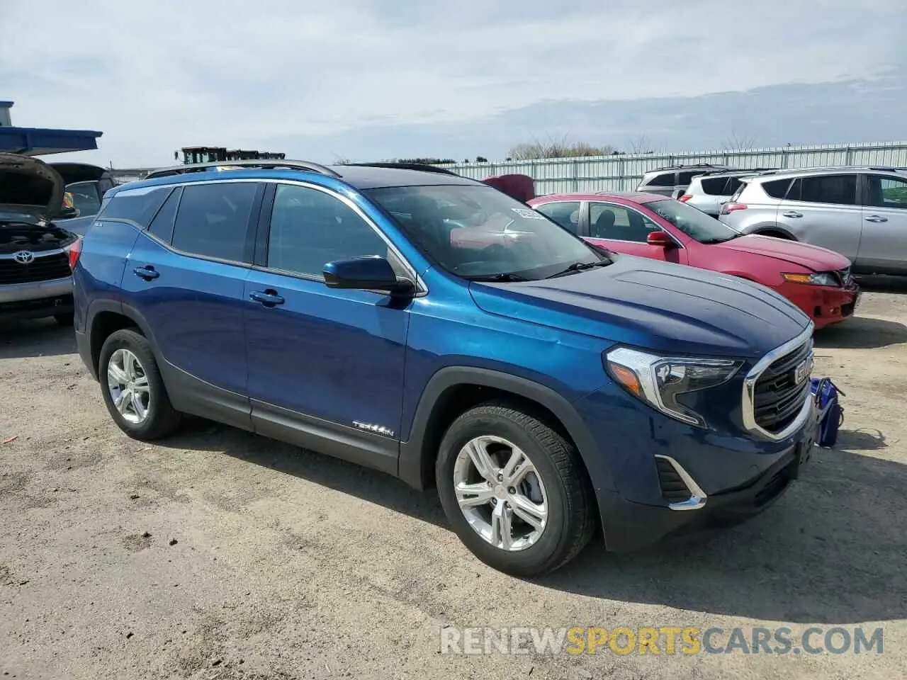 4 Photograph of a damaged car 3GKALTEV4LL189913 GMC TERRAIN 2020