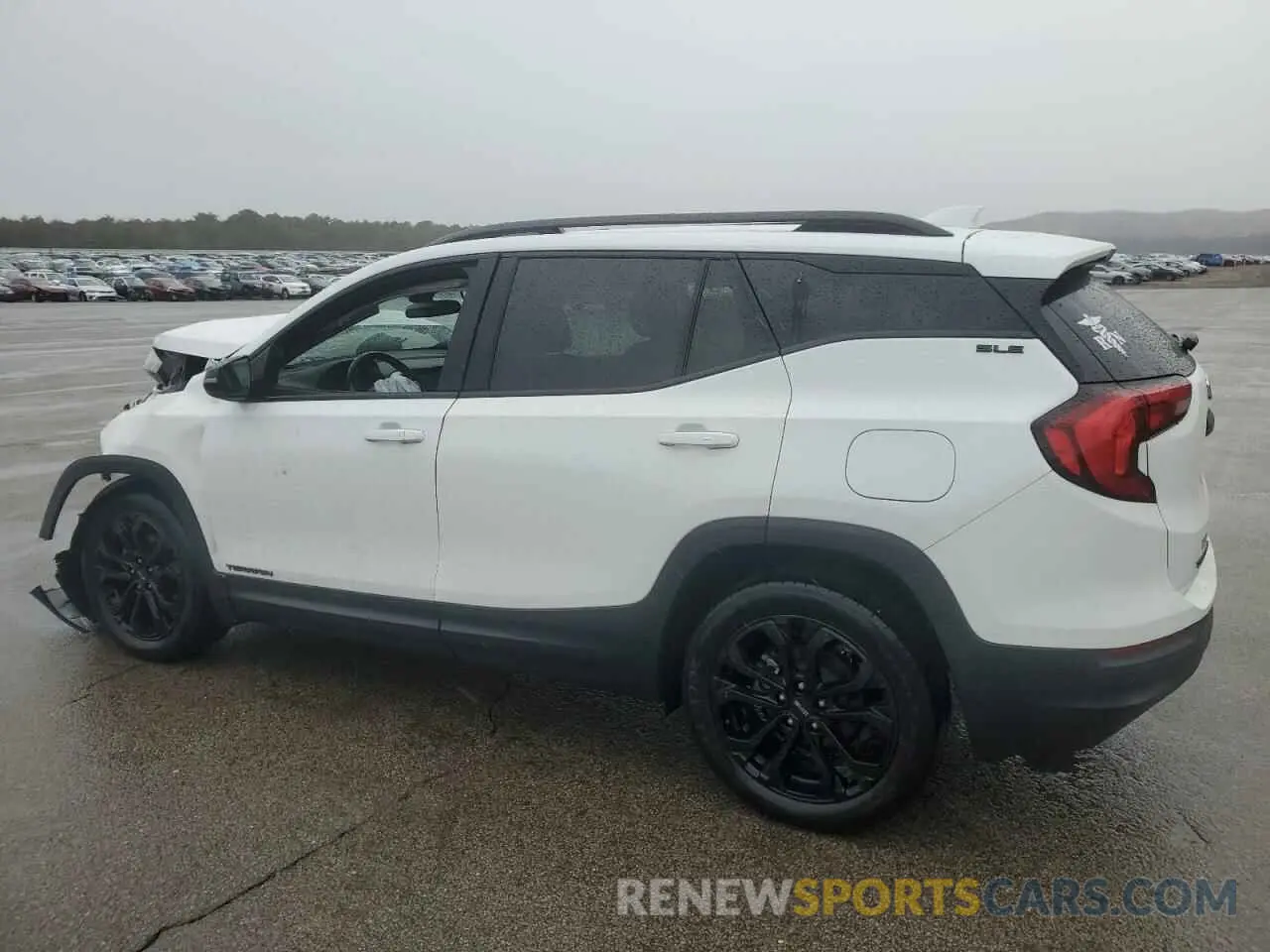 2 Фотография поврежденного автомобиля 3GKALTEV5LL102147 GMC TERRAIN 2020