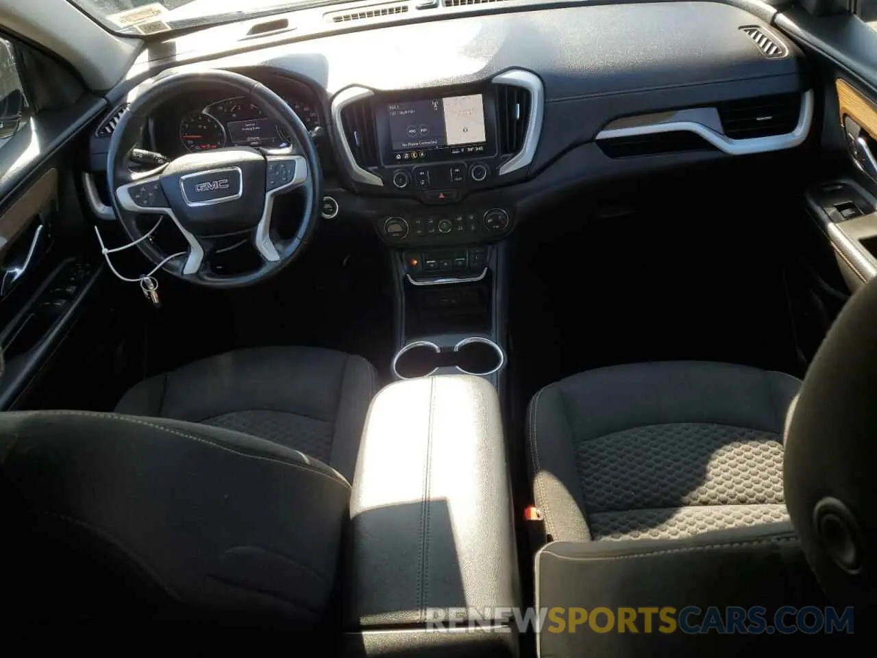 8 Photograph of a damaged car 3GKALTEV7LL178050 GMC TERRAIN 2020