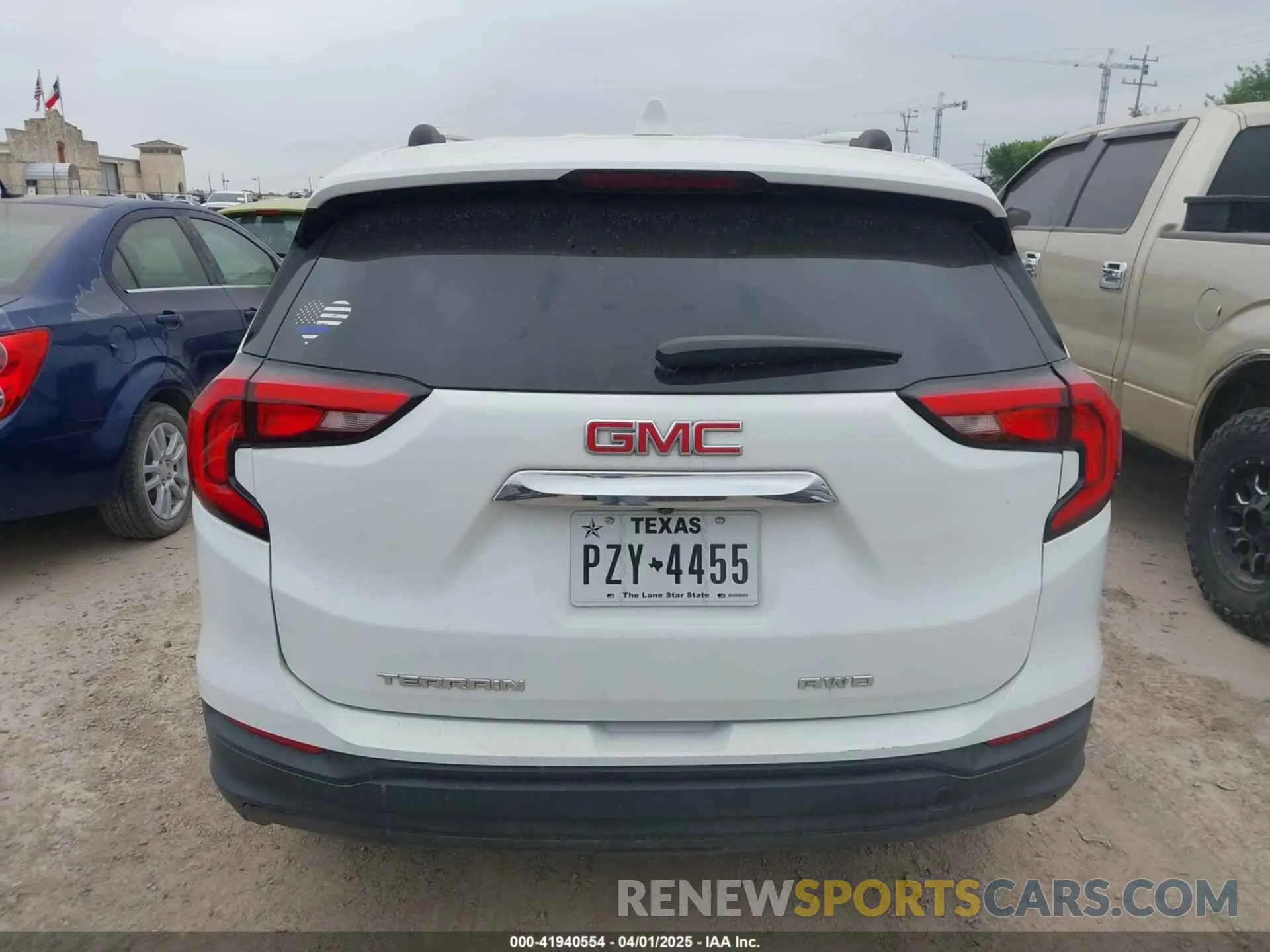 15 Фотография поврежденного автомобиля 3GKALTEV7LL218577 GMC TERRAIN 2020