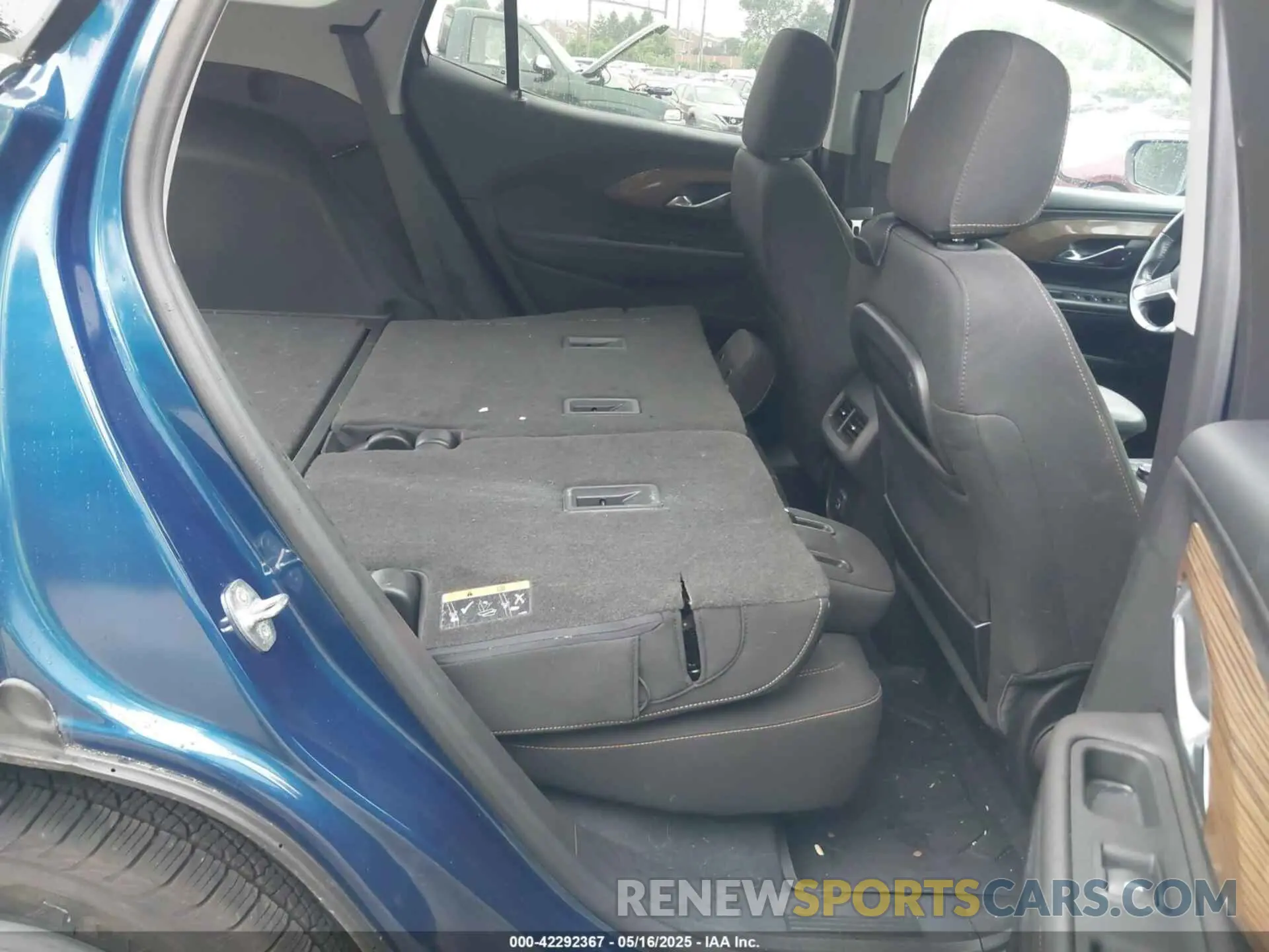 8 Photograph of a damaged car 3GKALTEV9LL184285 GMC TERRAIN 2020