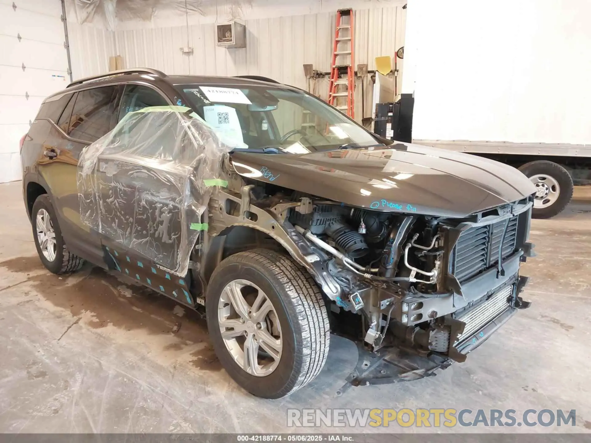 18 Photograph of a damaged car 3GKALTEV9LL203210 GMC TERRAIN 2020