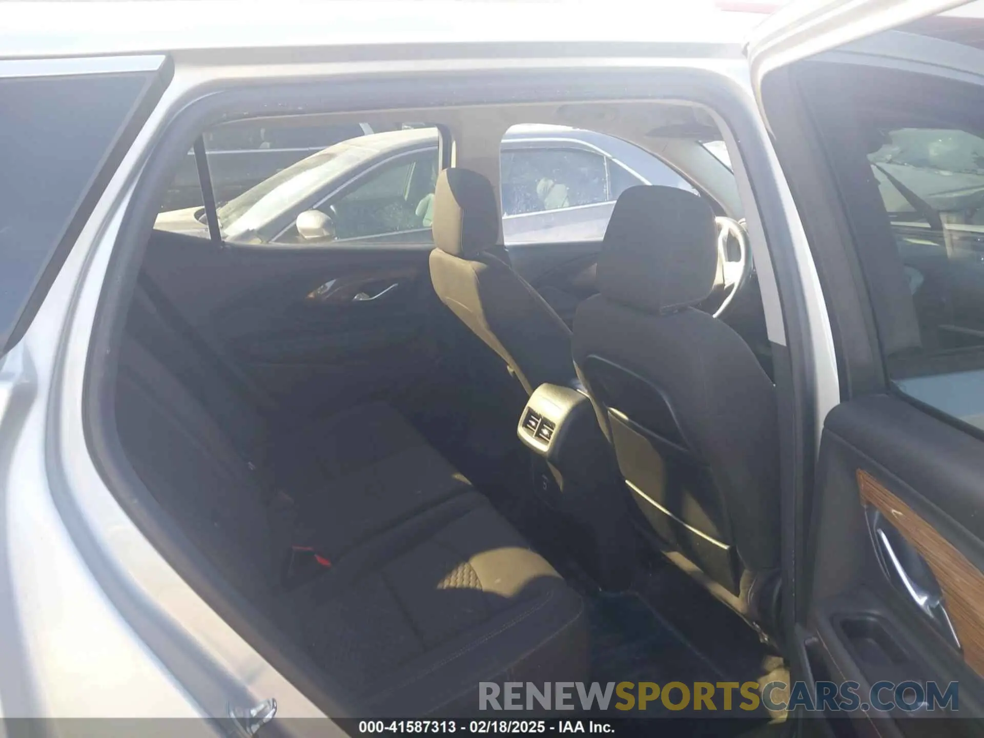 8 Фотография поврежденного автомобиля 3GKALTEVXLL103634 GMC TERRAIN 2020