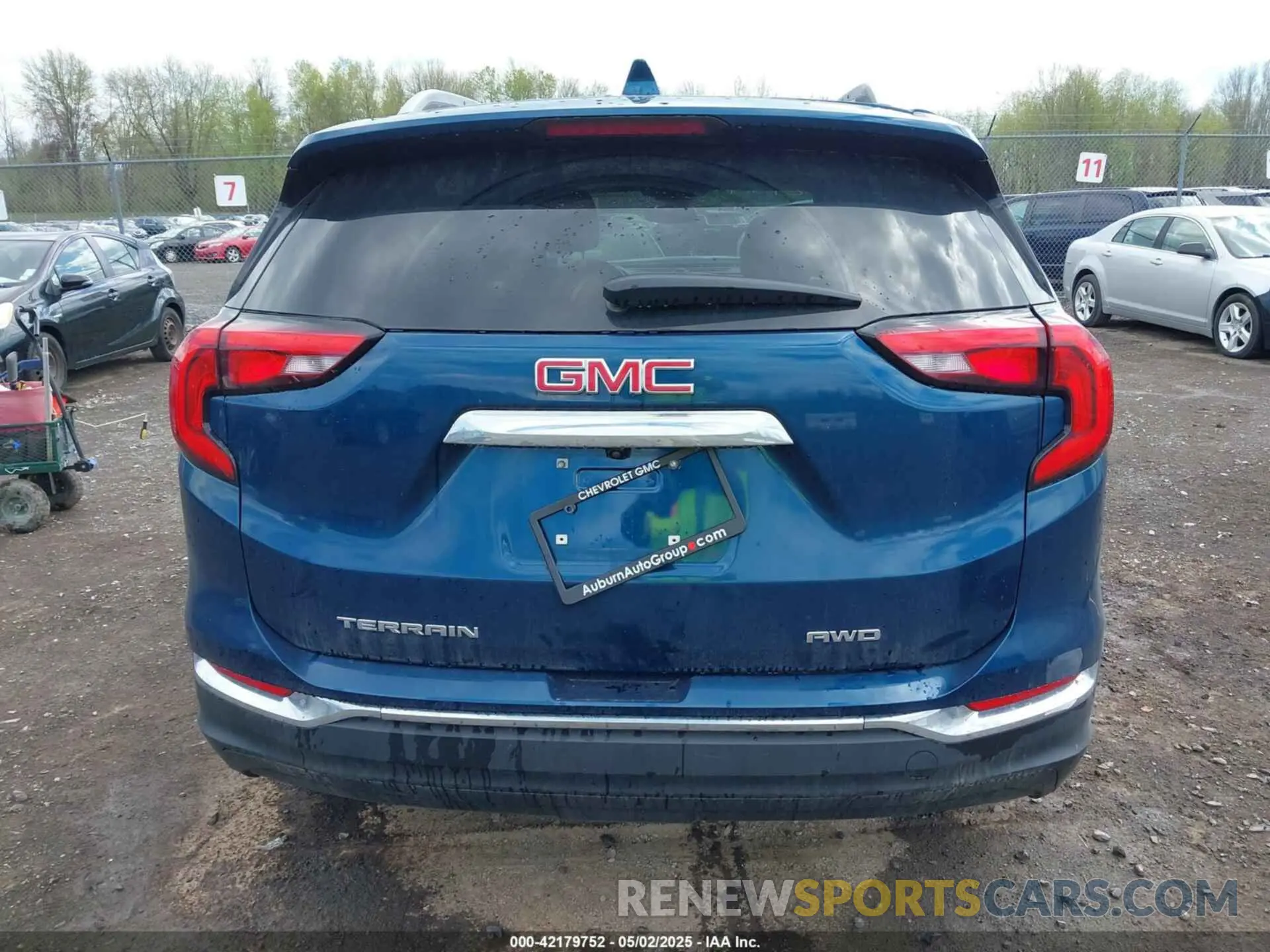 15 Photograph of a damaged car 3GKALVEV0LL231358 GMC TERRAIN 2020