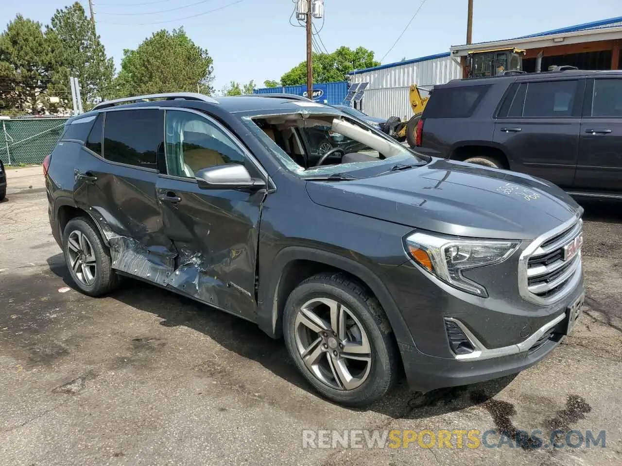 4 Photograph of a damaged car 3GKALVEV1LL125257 GMC TERRAIN 2020