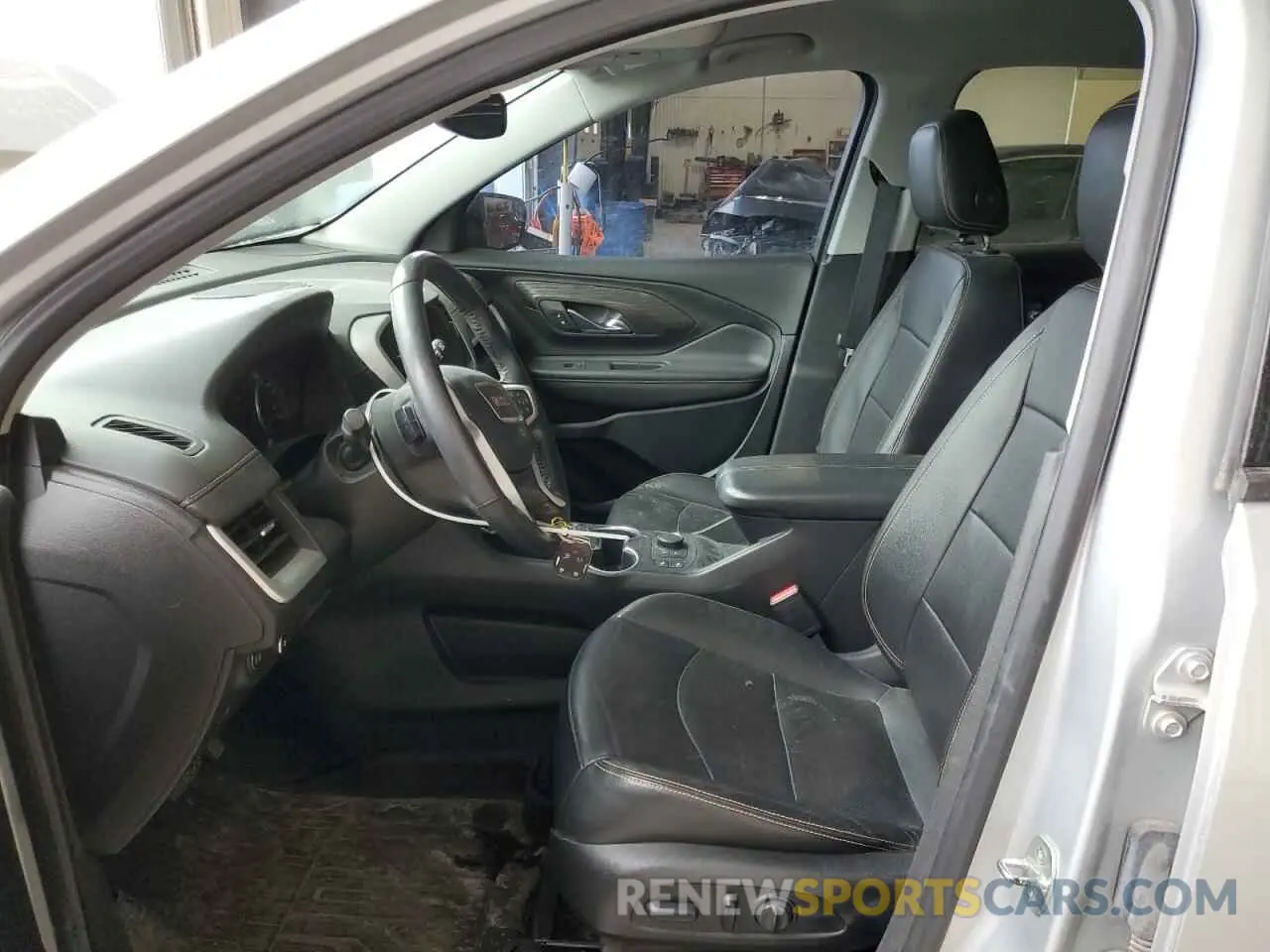 7 Photograph of a damaged car 3GKALVEV1LL137814 GMC TERRAIN 2020