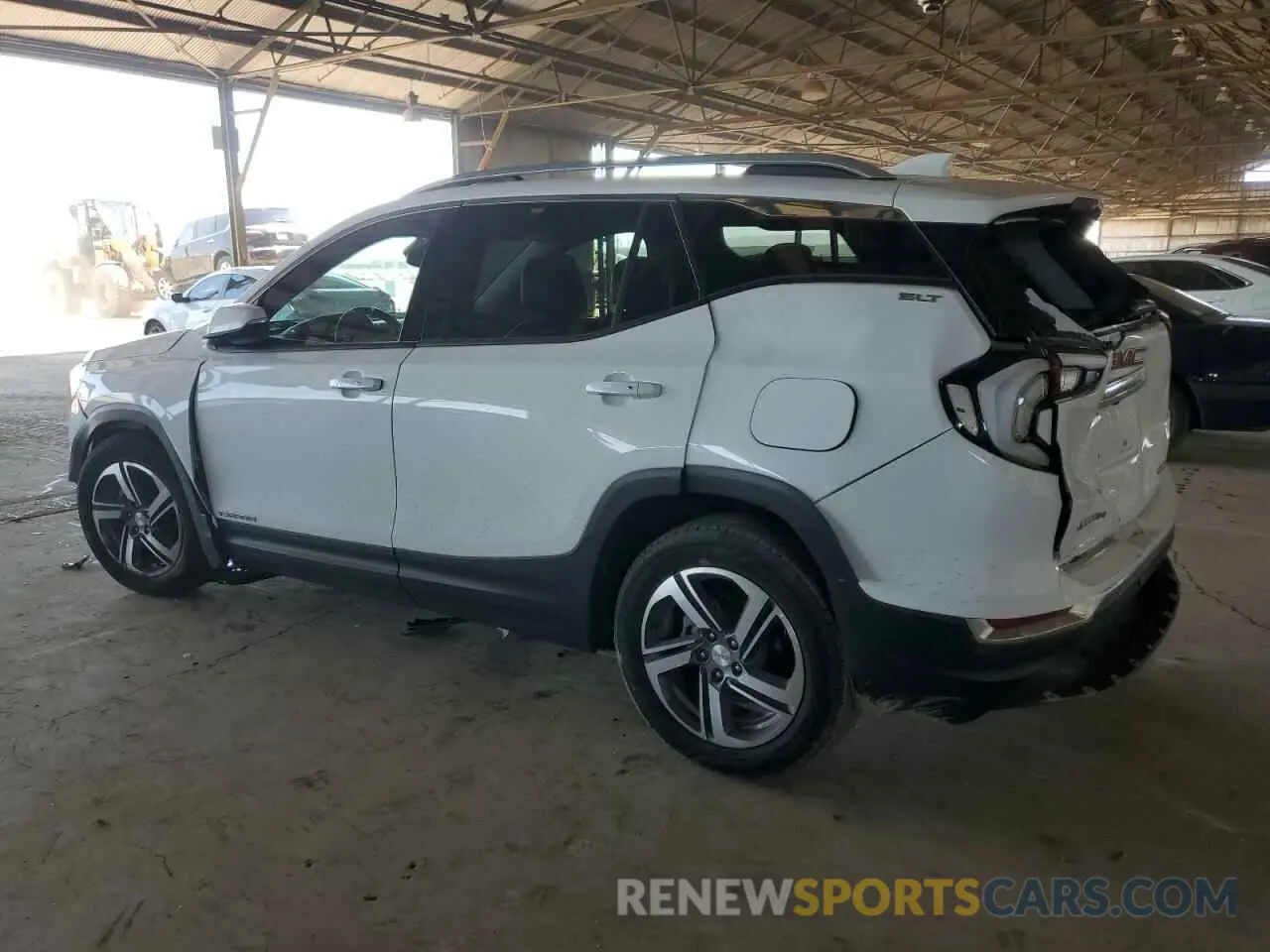 2 Photograph of a damaged car 3GKALVEV5LL131921 GMC TERRAIN 2020