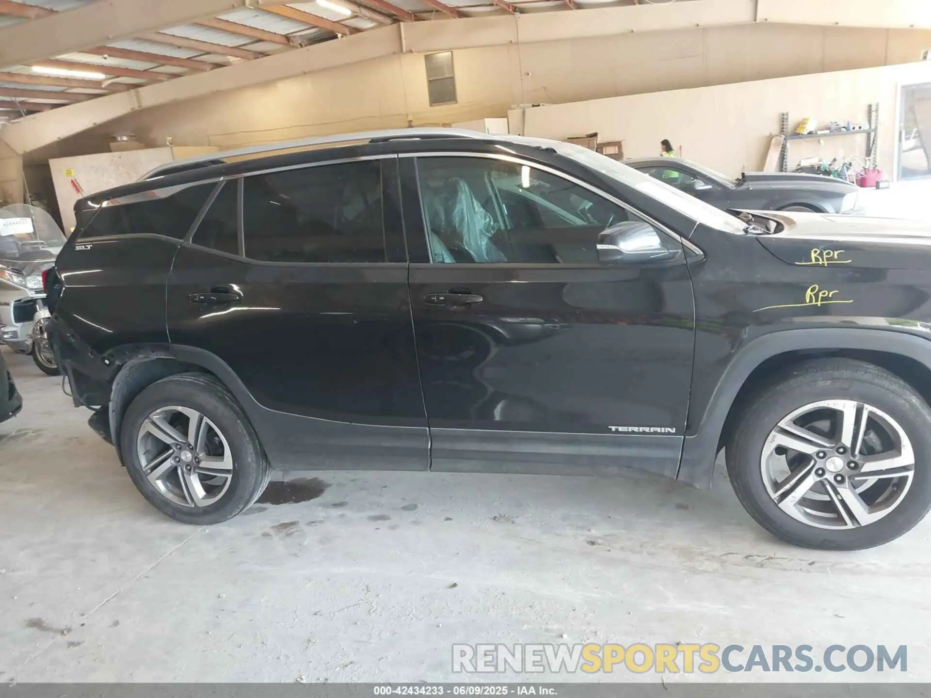 14 Фотография поврежденного автомобиля 3GKALVEV5LL133068 GMC TERRAIN 2020