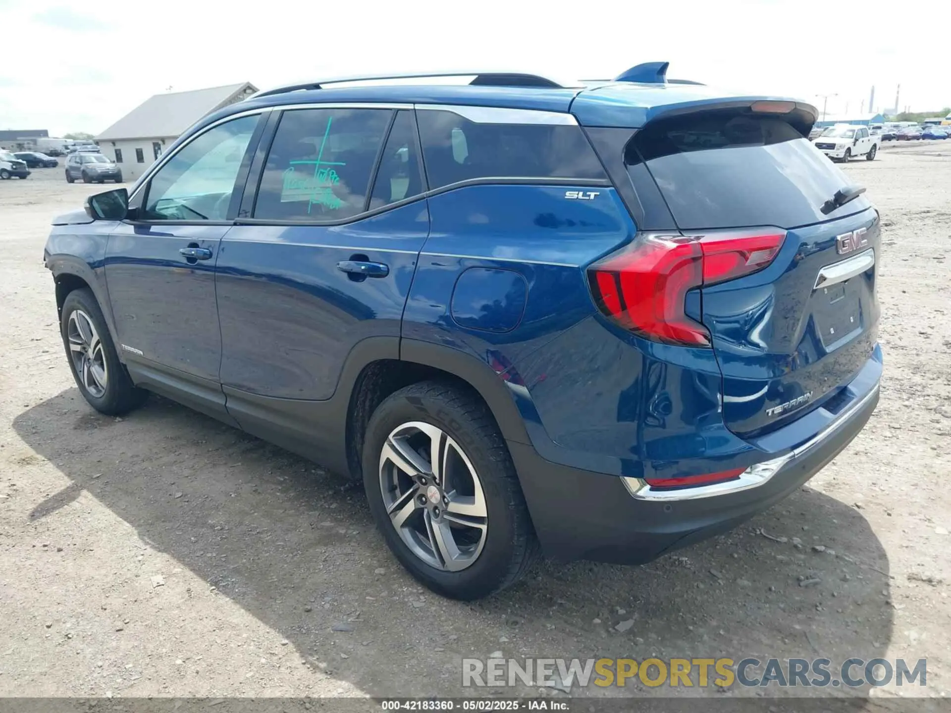 3 Фотография поврежденного автомобиля 3GKALVEV5LL135015 GMC TERRAIN 2020