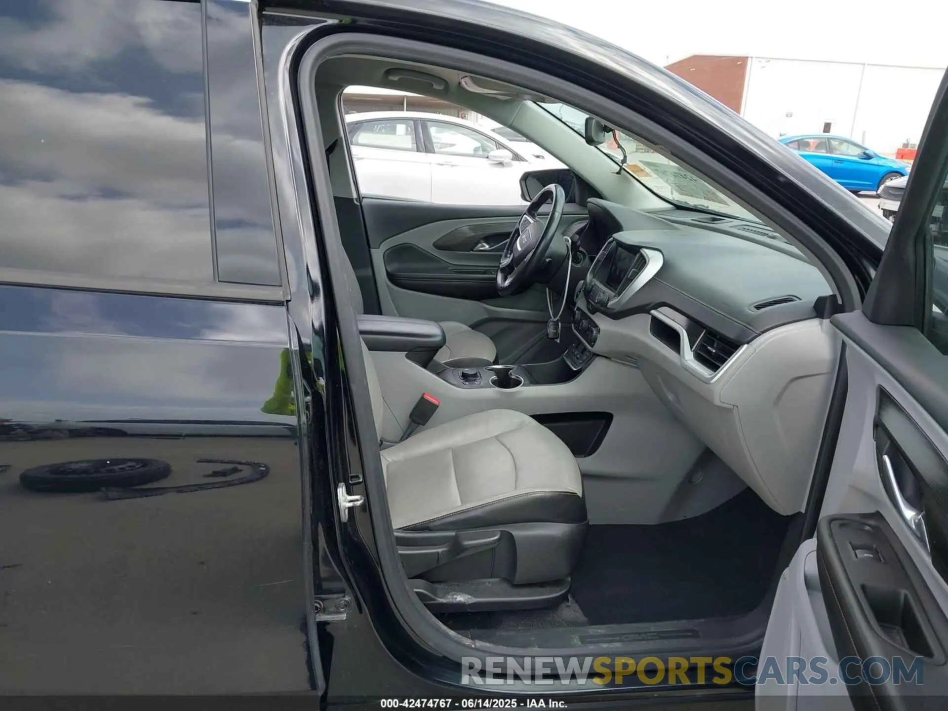 5 Фотография поврежденного автомобиля 3GKALVEV5LL175756 GMC TERRAIN 2020